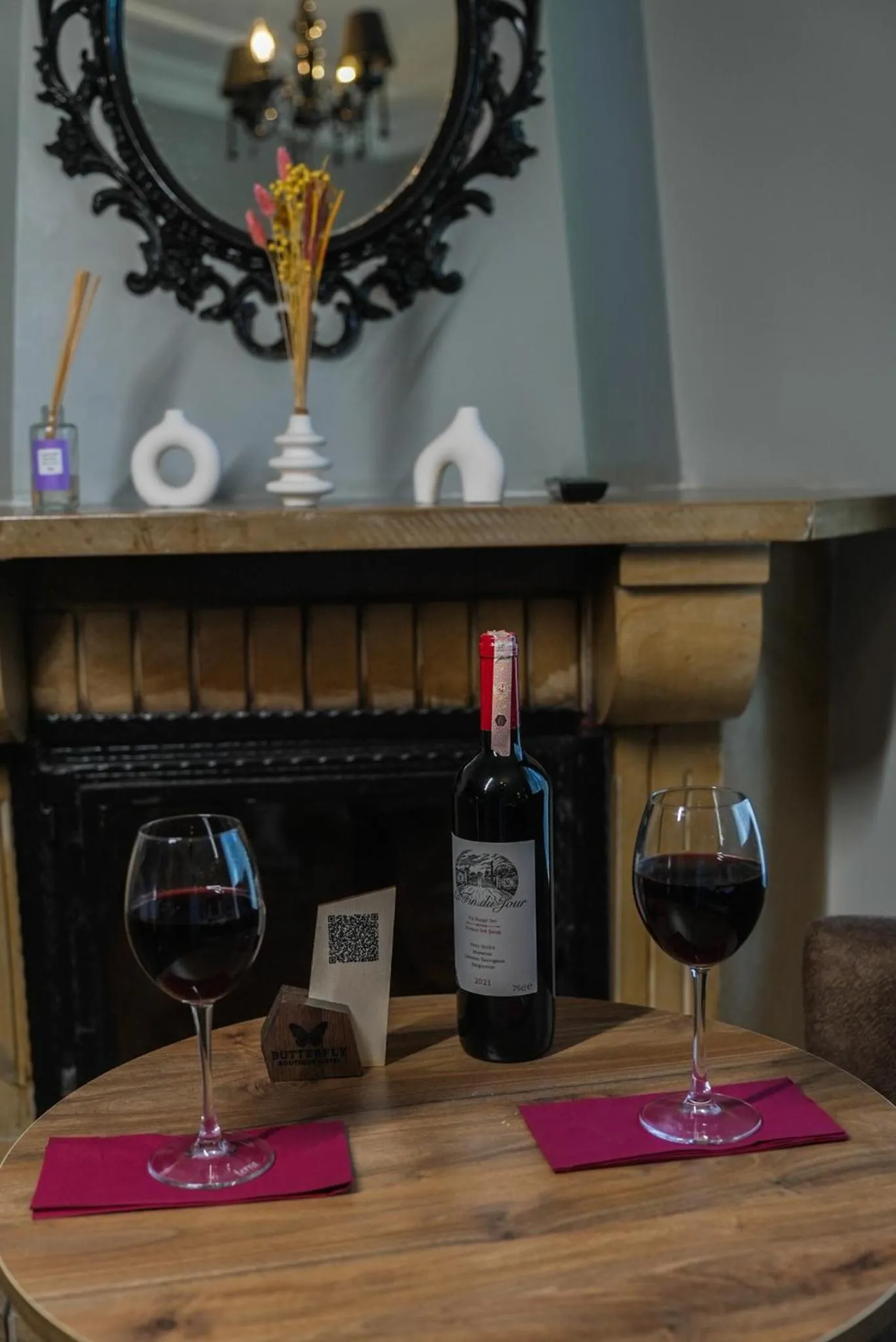 Lounge or bar in BUTTERFLY BOUTIQUE HOTEL AĞVA