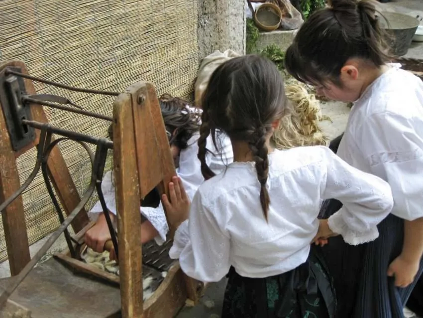 People in B&B Sa Clarera