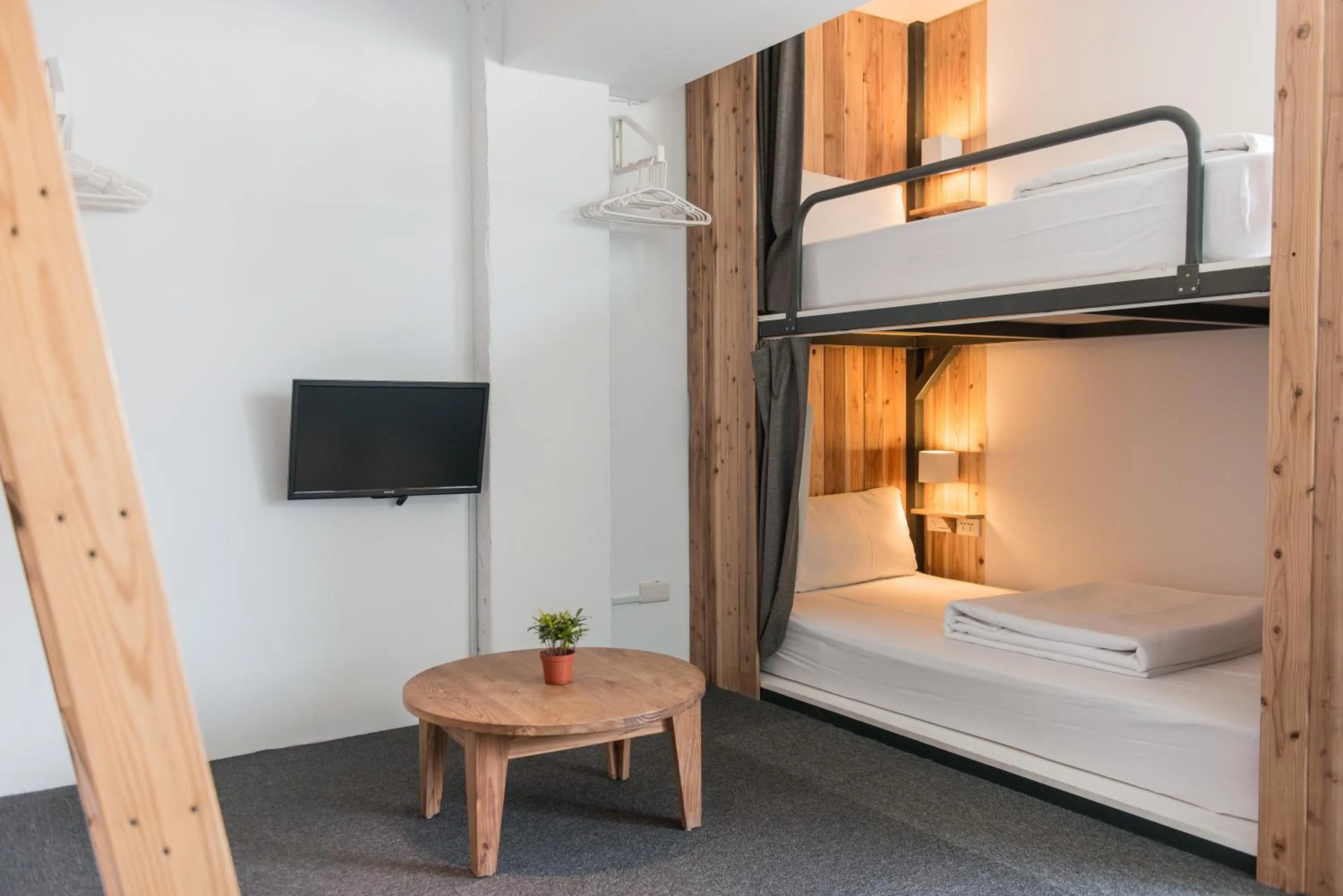 Photo of the whole room, Bed in Star Hostel Taipei Main Station