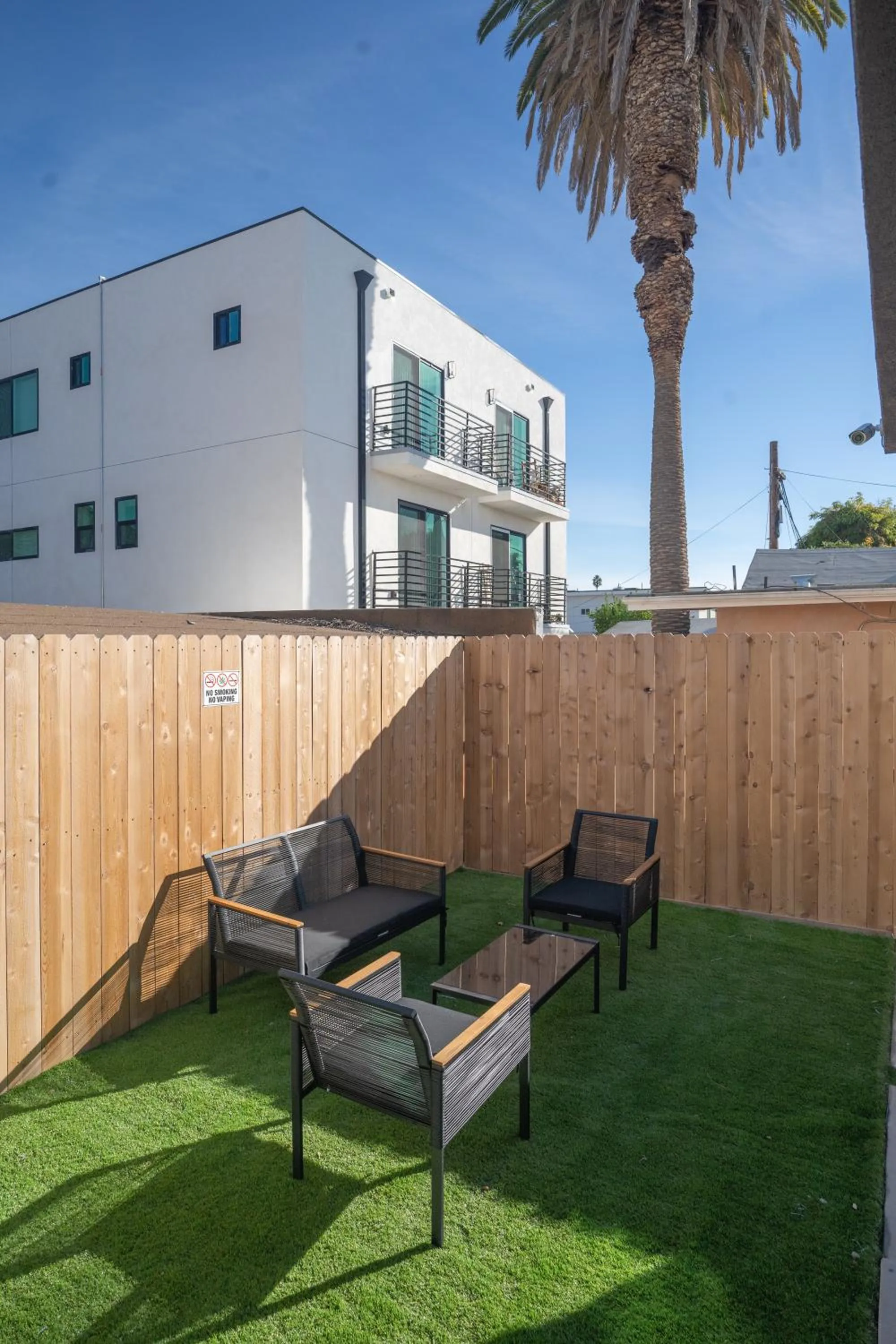 Patio in Normandie Hostel