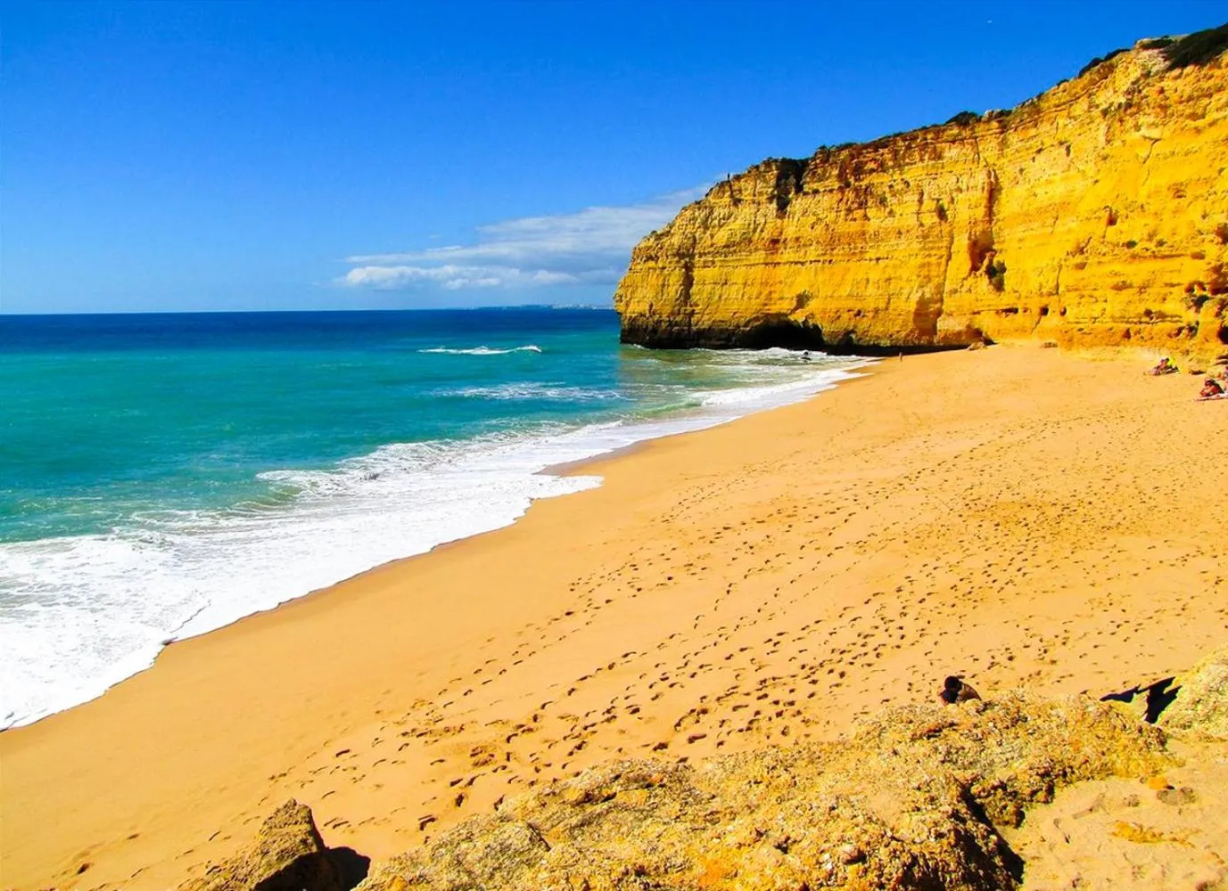 Beach in Algarpraia