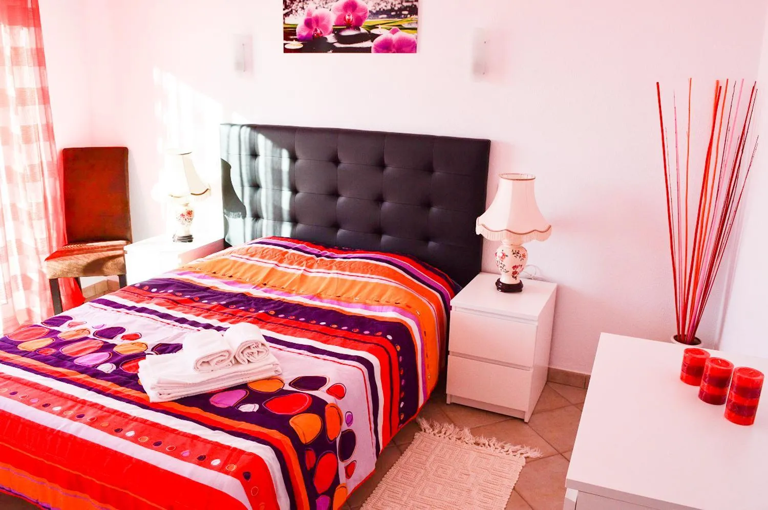 Bedroom, Bed in Algarpraia