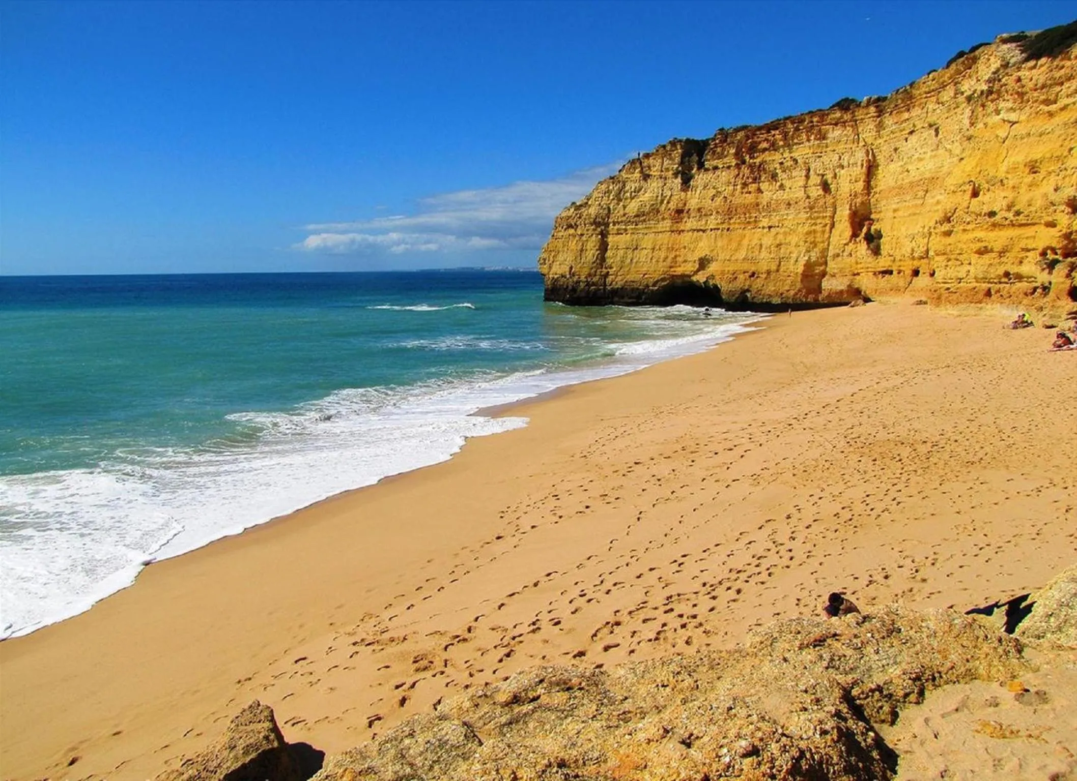 Beach in Algarpraia