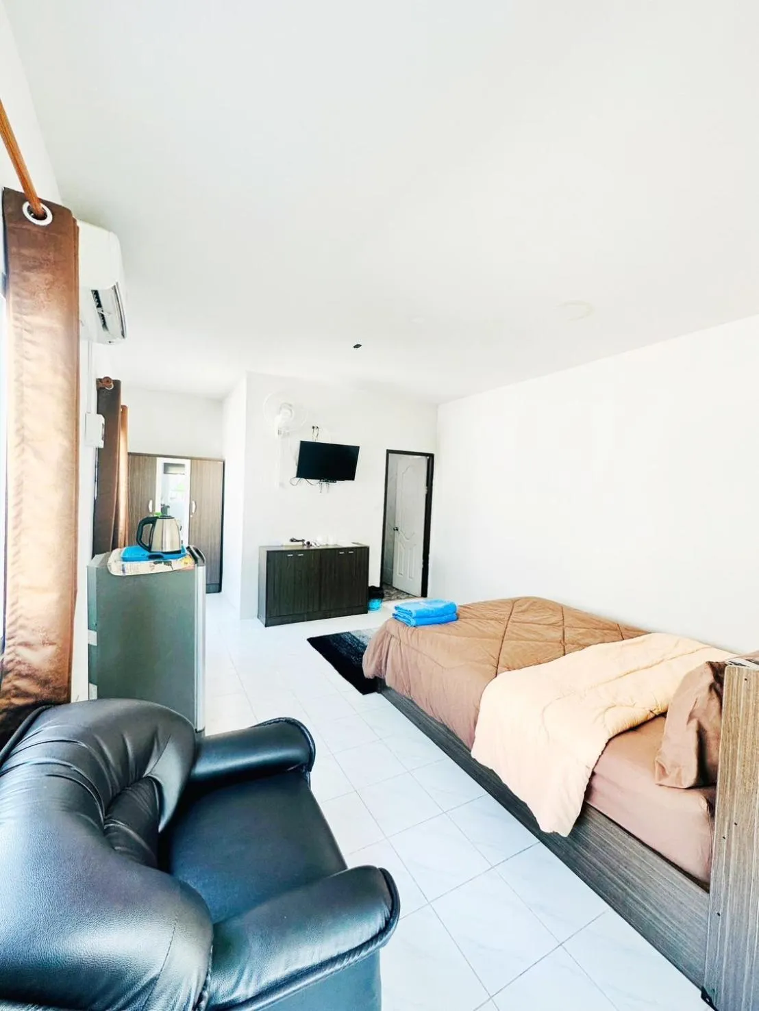 Bed in Billabong Golf Club & Resort