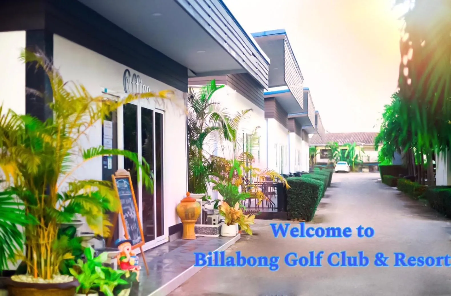 Facade/entrance in Billabong Golf Club & Resort