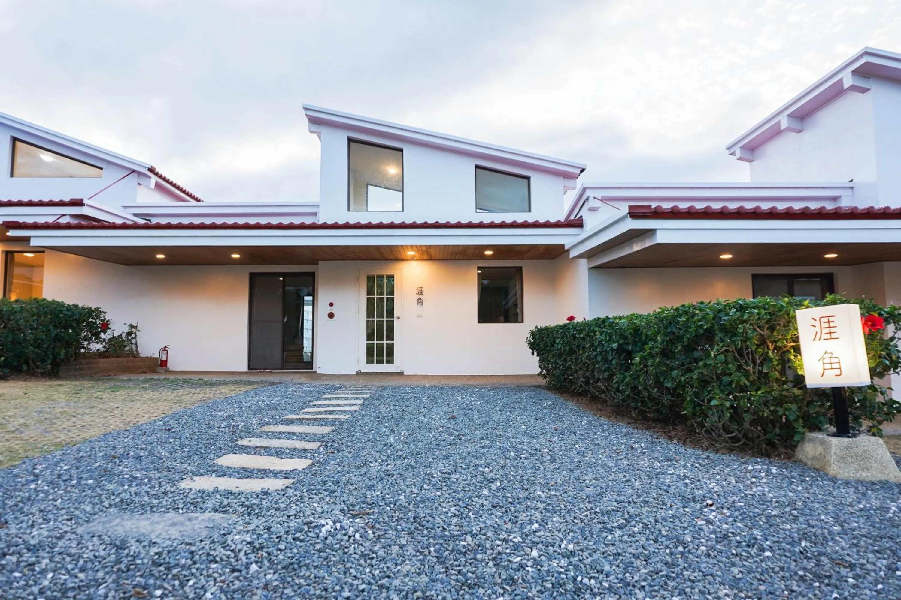 Property building in Cliff Villa