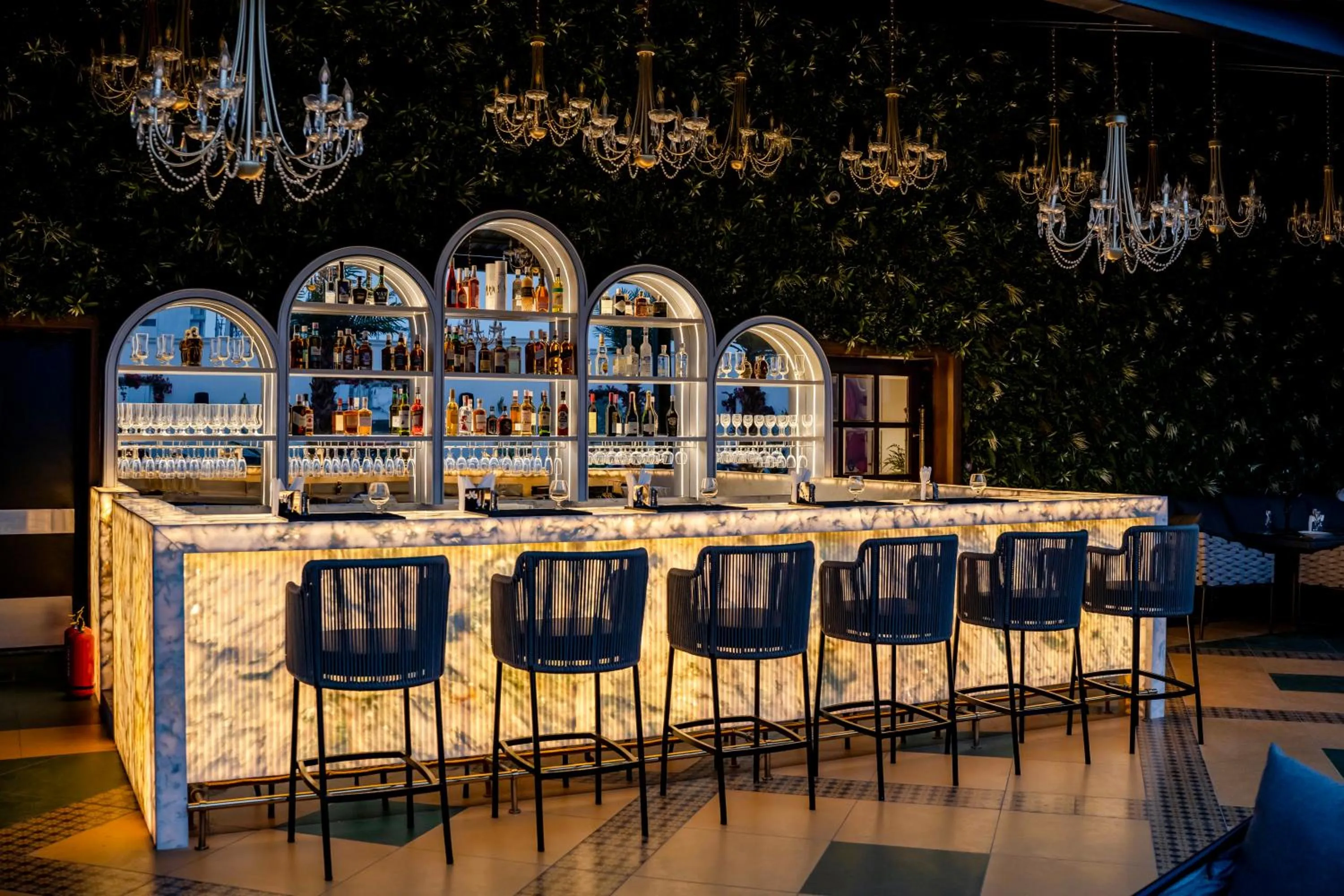 Restaurant/places to eat in M2 Square by Monday Premium