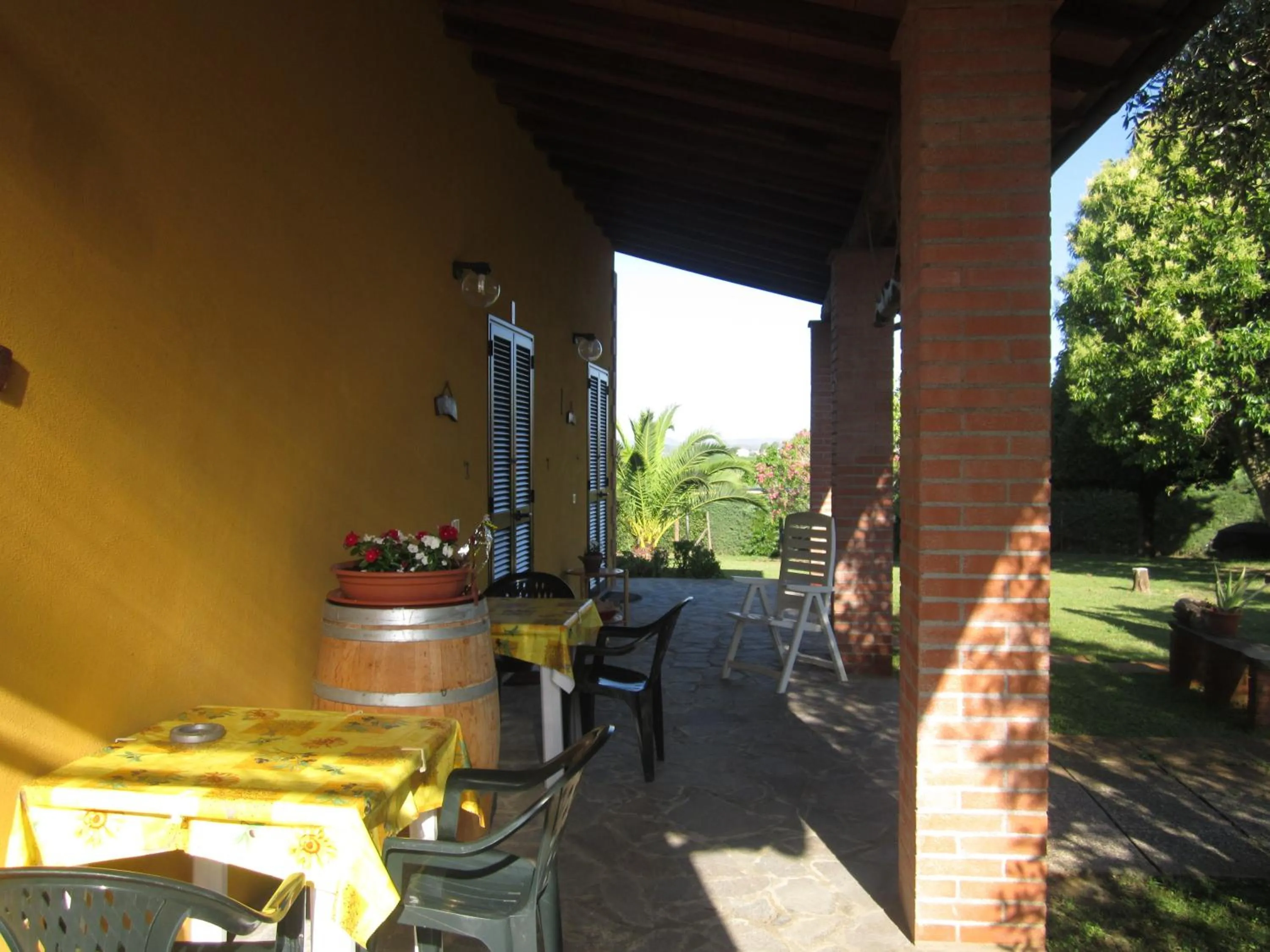 Patio in Agriturismo La Carlina