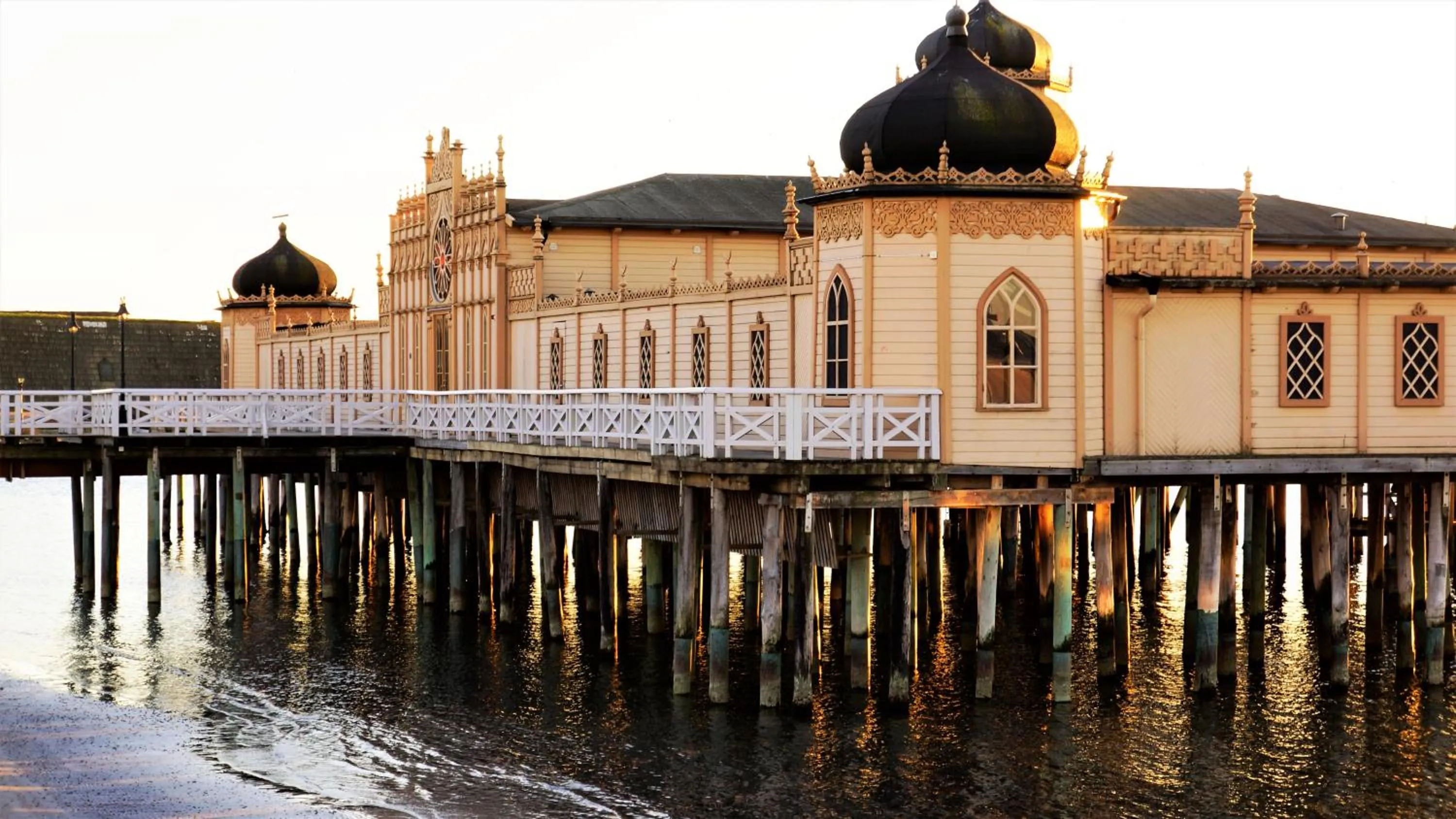 Nearby landmark in Fästningens