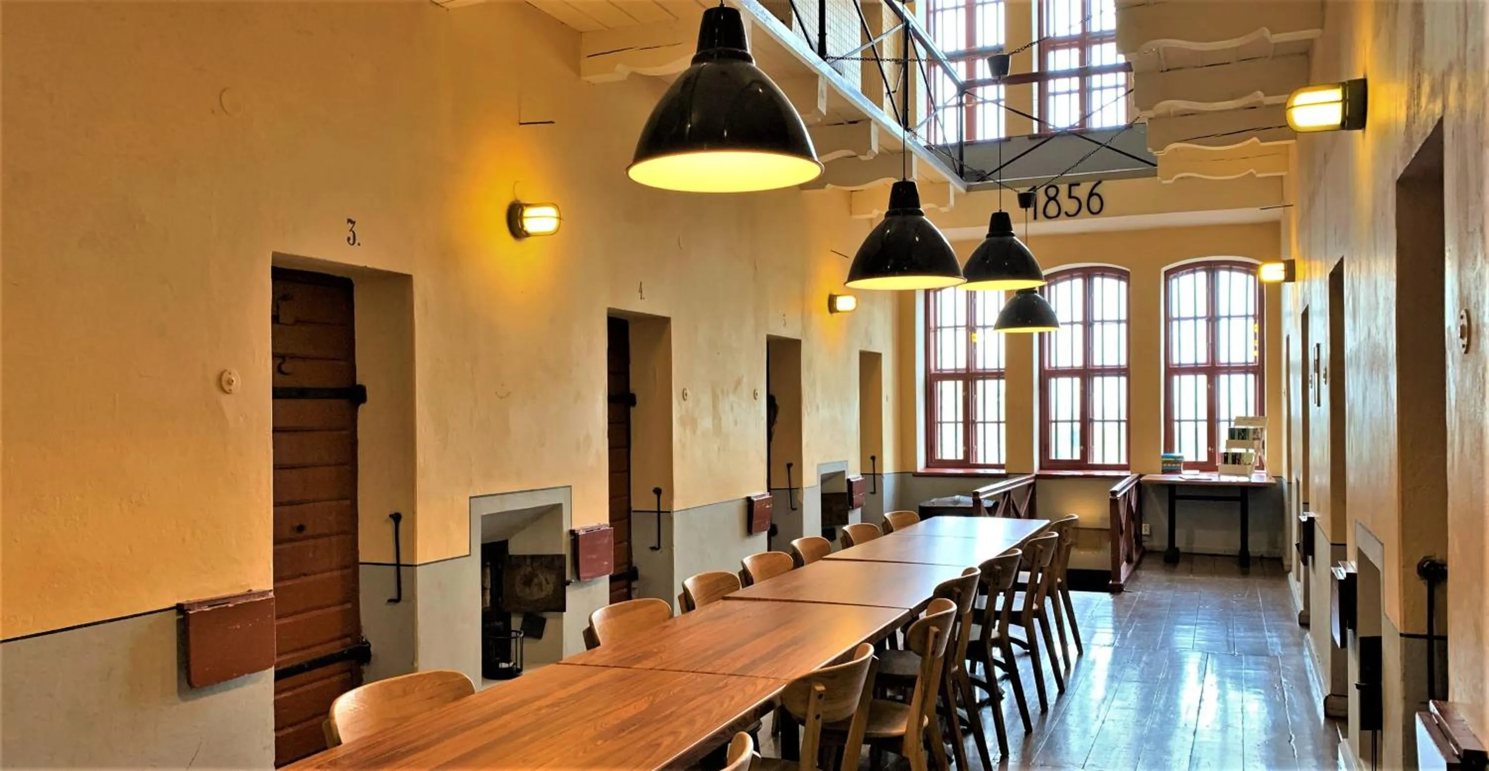 Property building in Fästningens