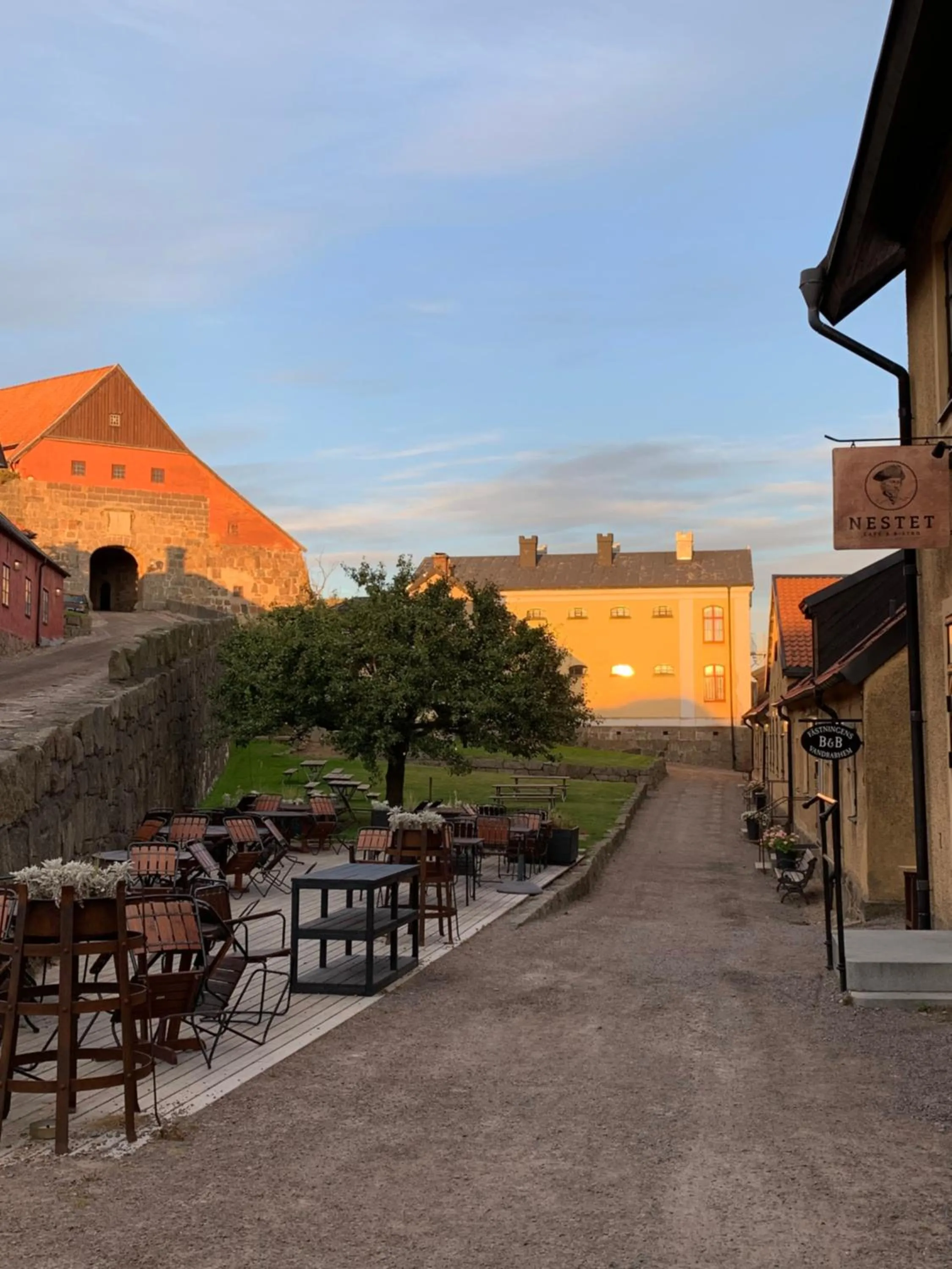 Property building in Fästningens