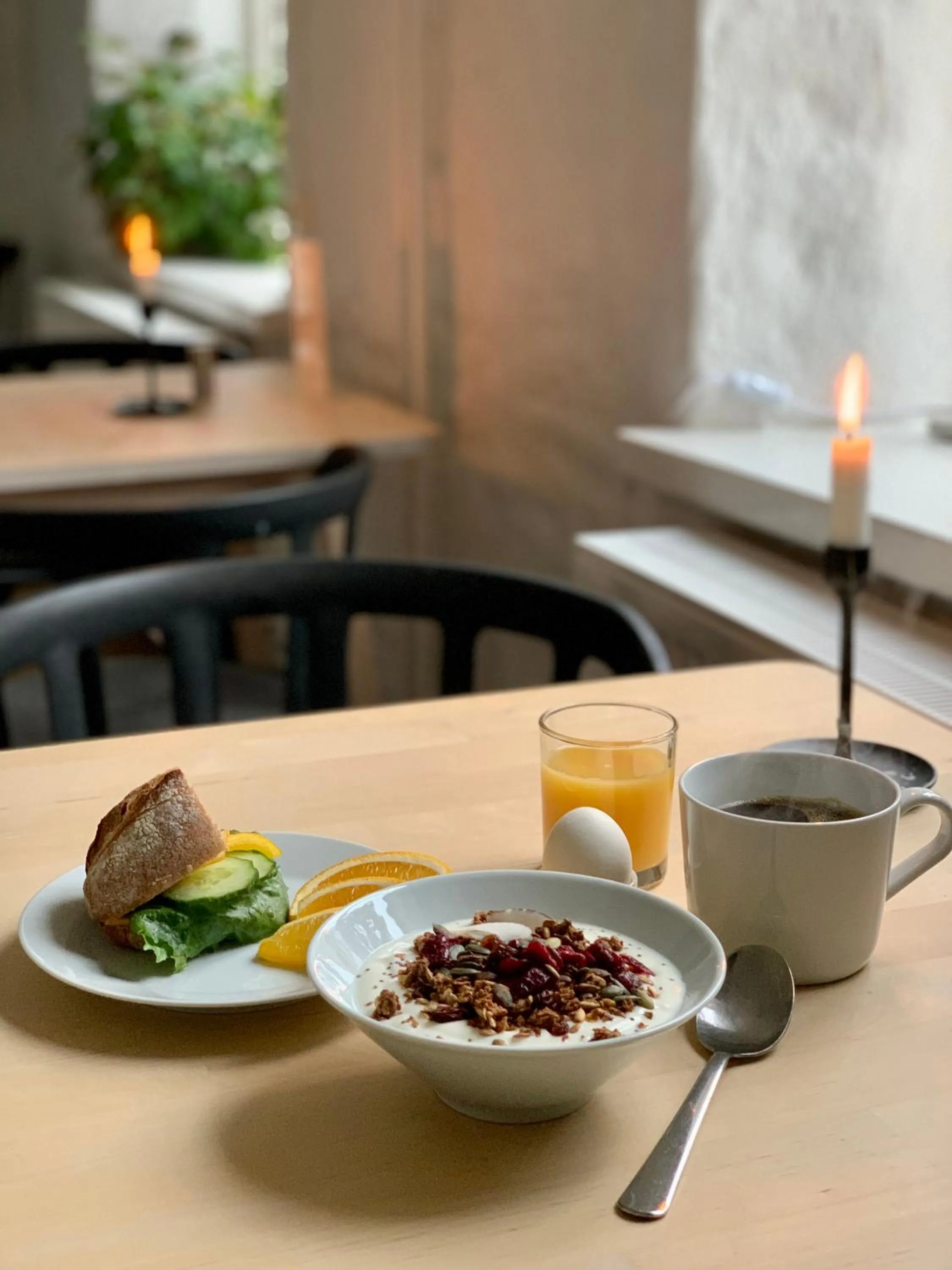 Breakfast in Fästningens