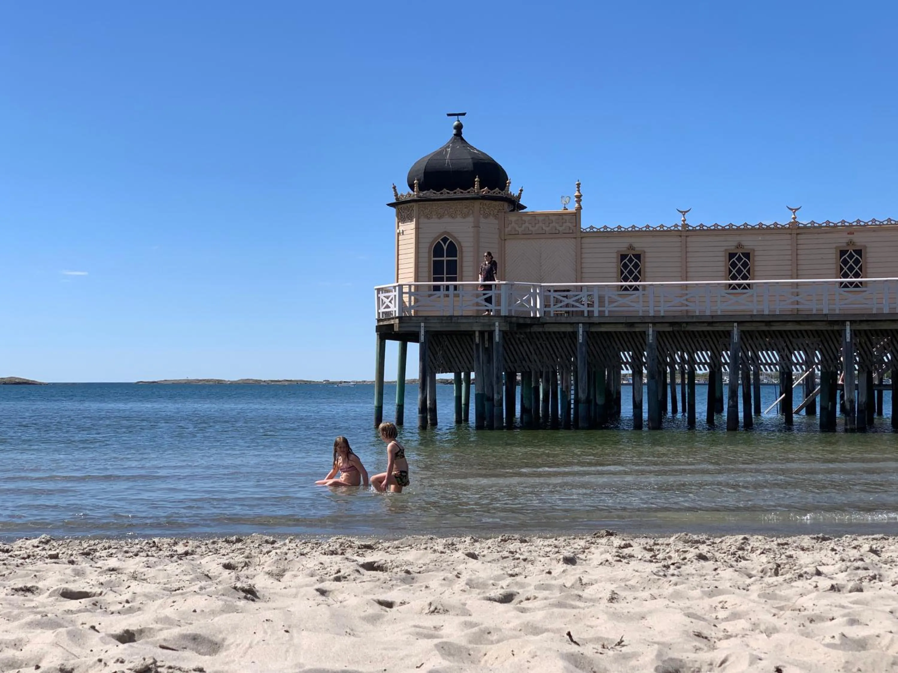 Nearby landmark in Fästningens