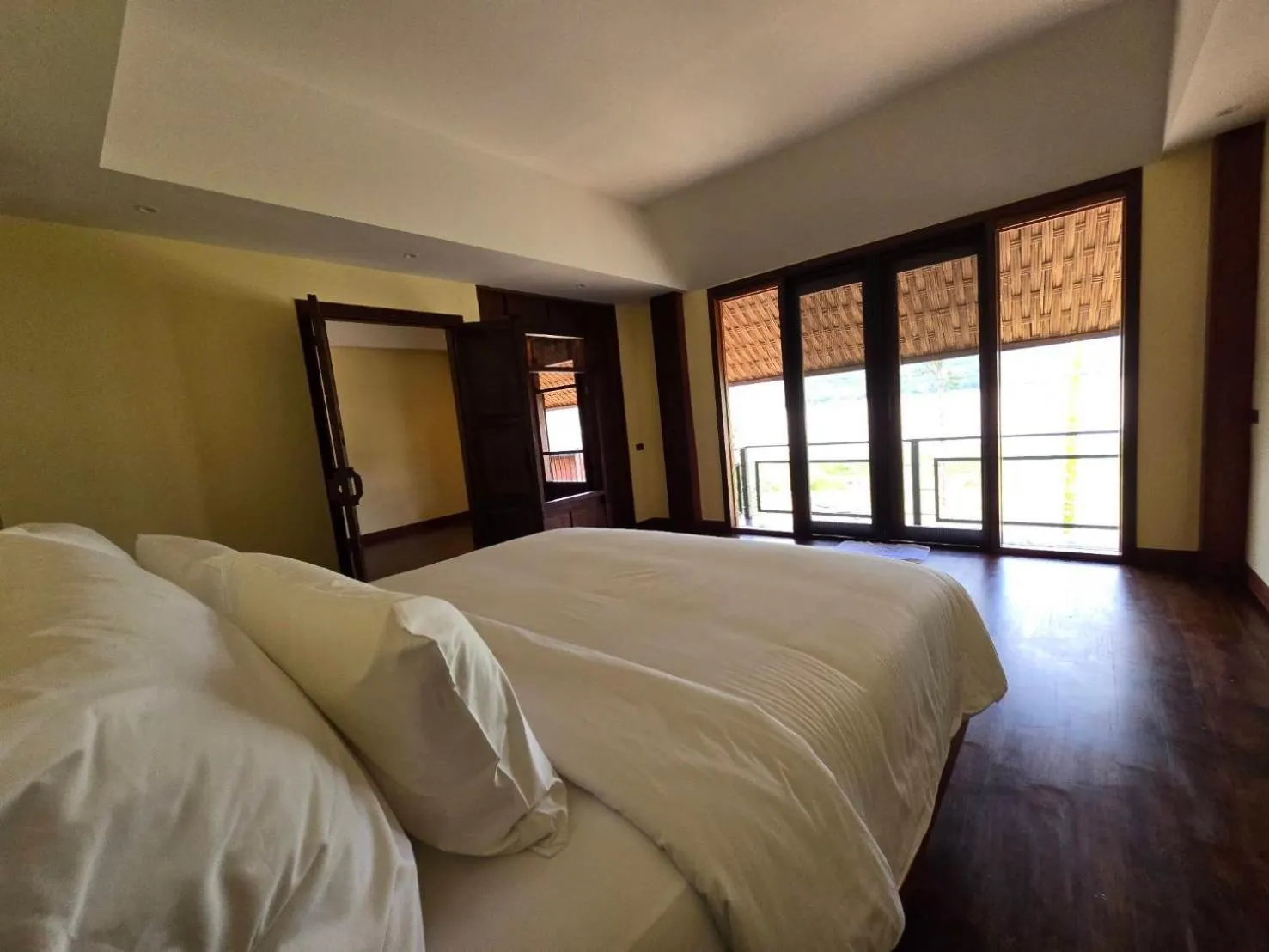 Bed in Earth Elements Eco Resort