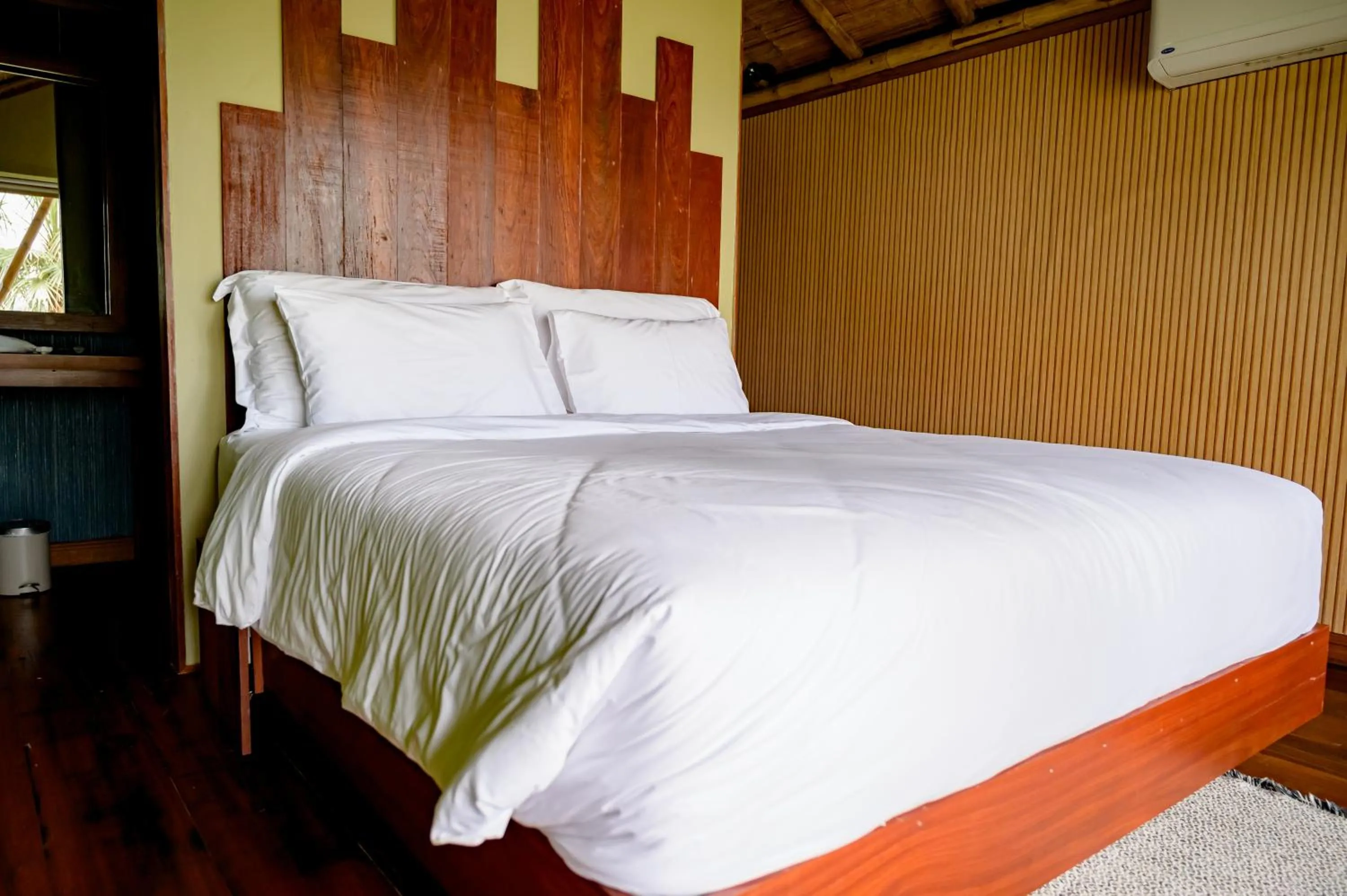 Bed in Earth Elements Eco Resort