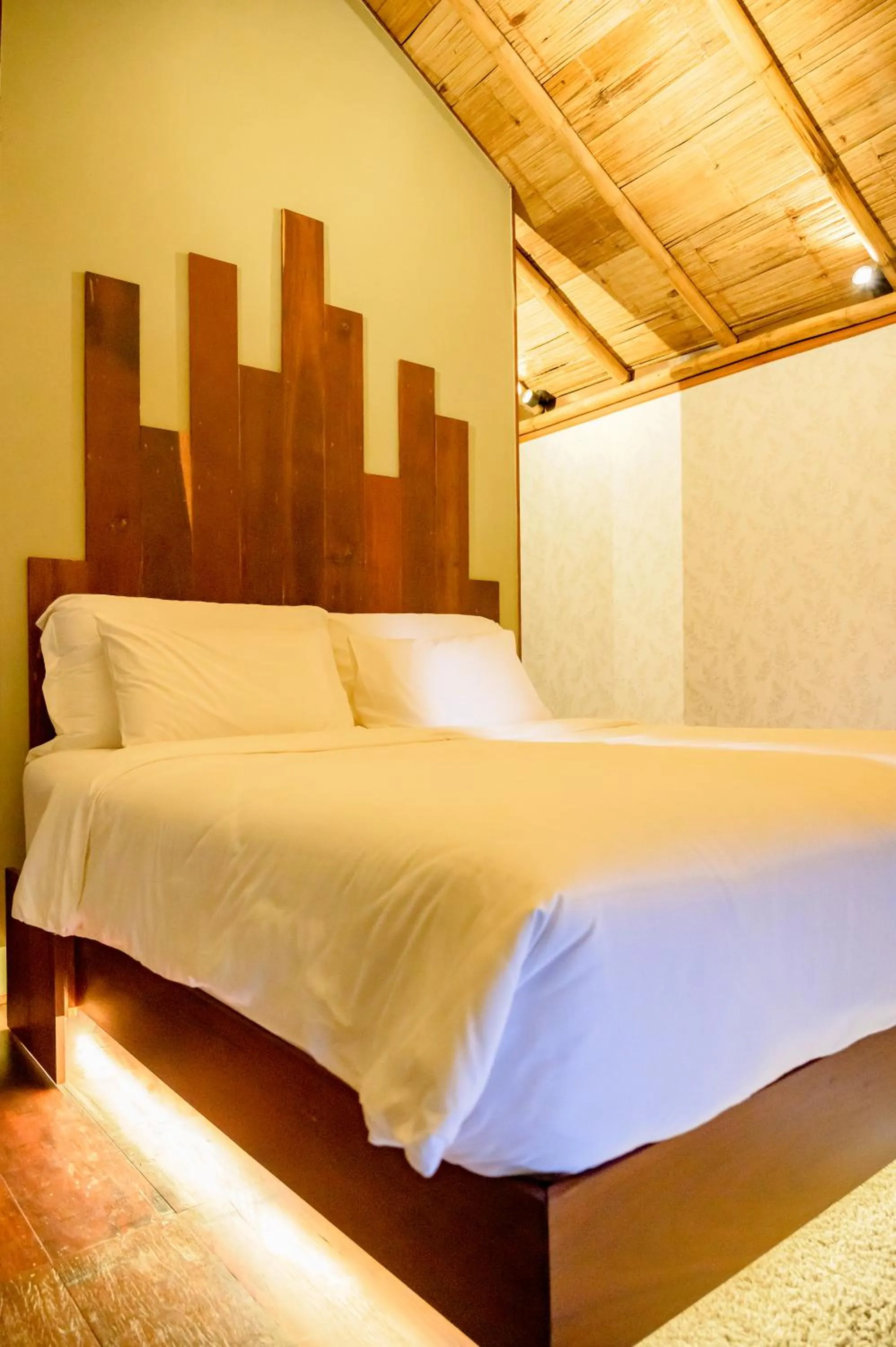 Bed in Earth Elements Eco Resort
