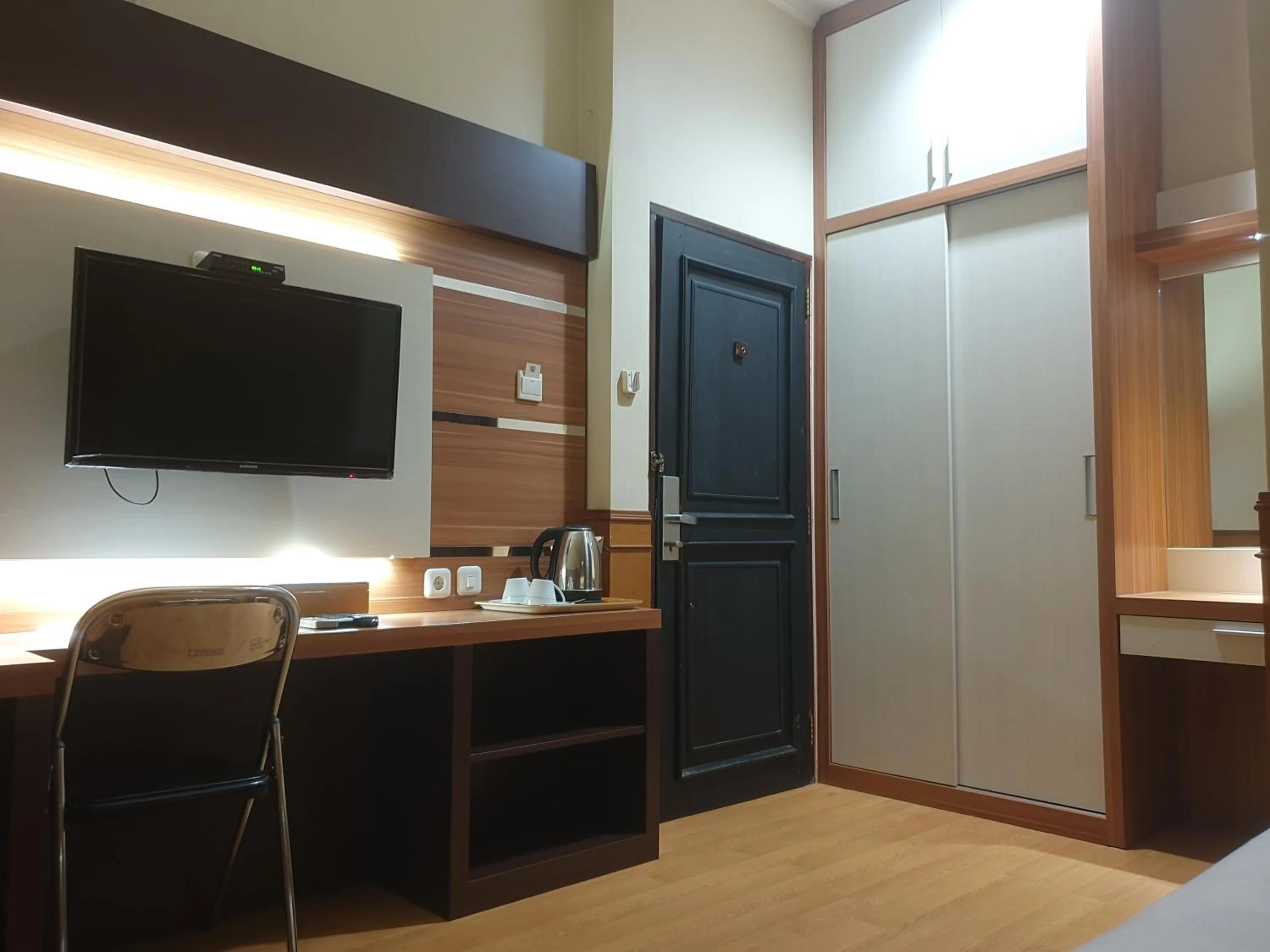 Bedroom in Violand Garden Hotel Samarinda