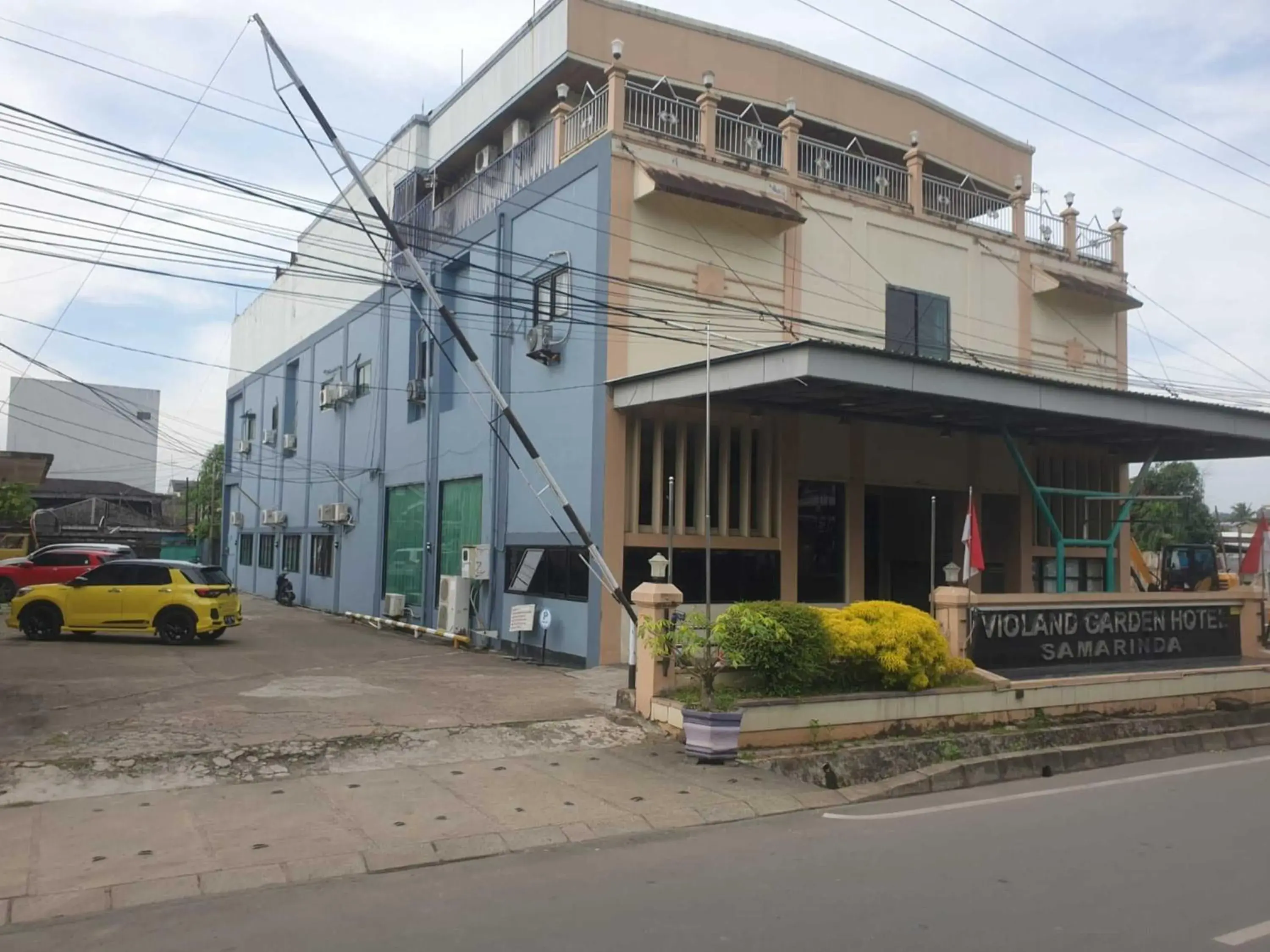 Property building in Violand Garden Hotel Samarinda Property building in Violand Garden Hotel Samarinda