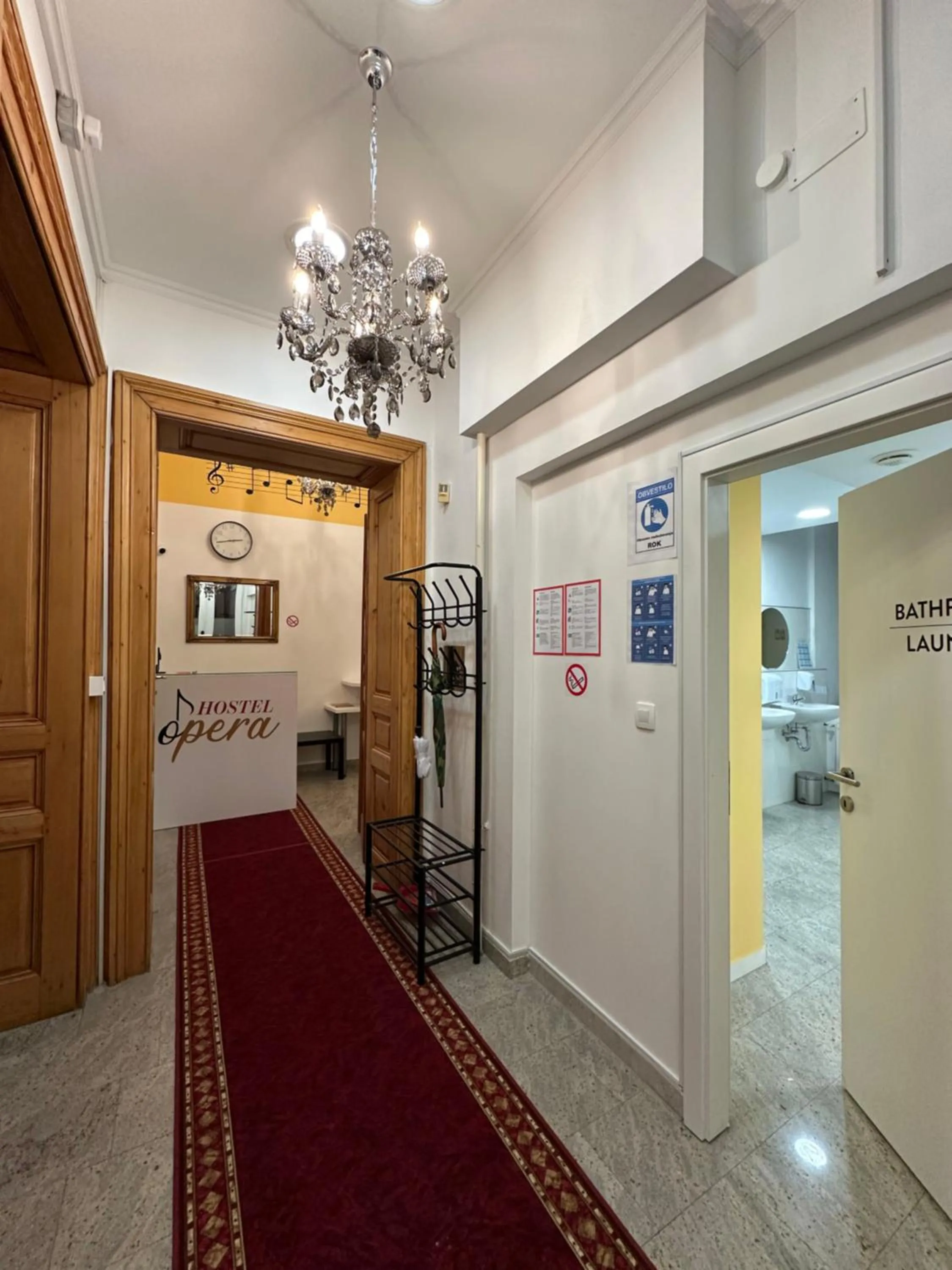 Lobby or reception in Hostel Opera