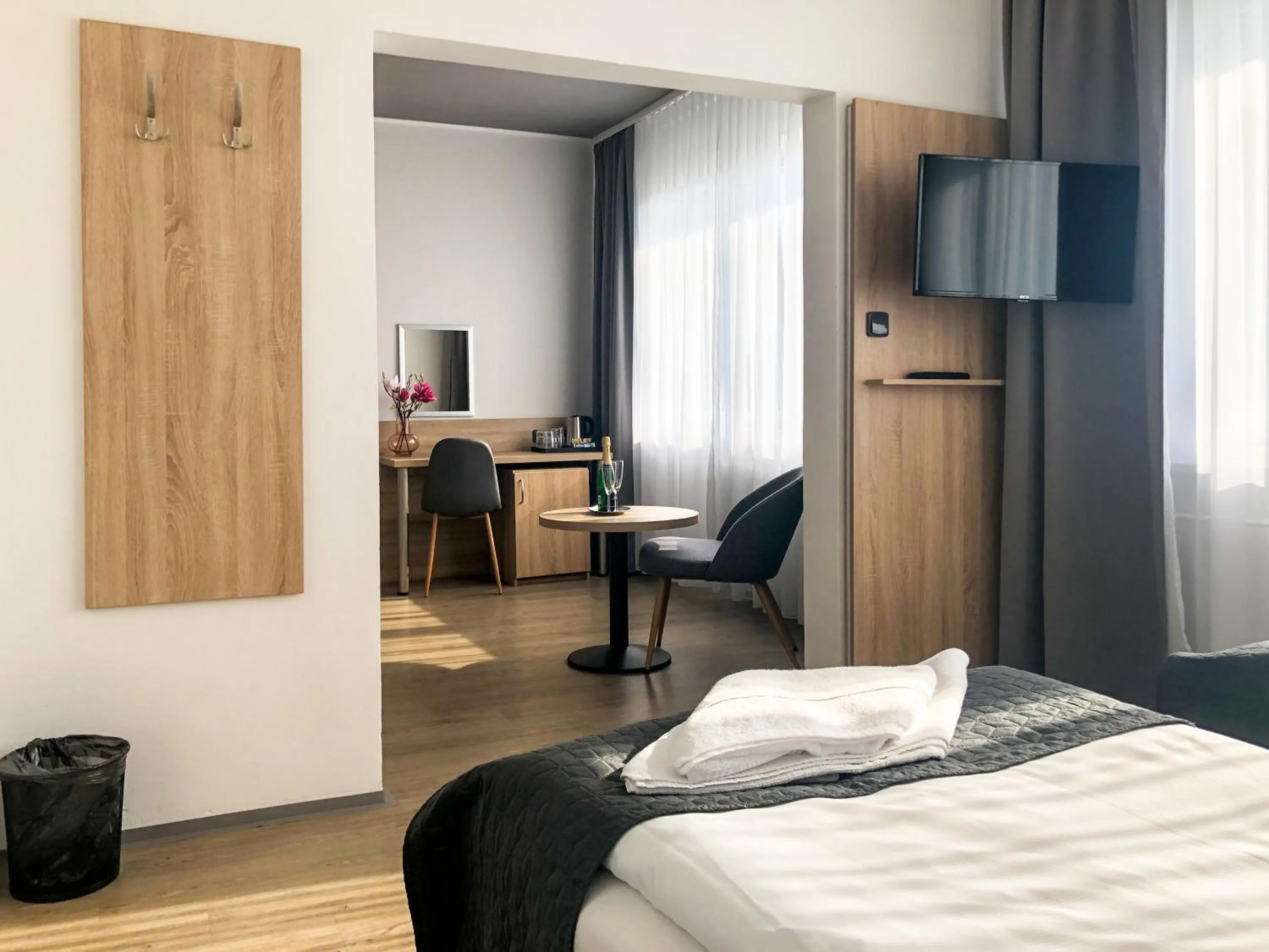 Photo of the whole room, Bed in Hotel Bobr