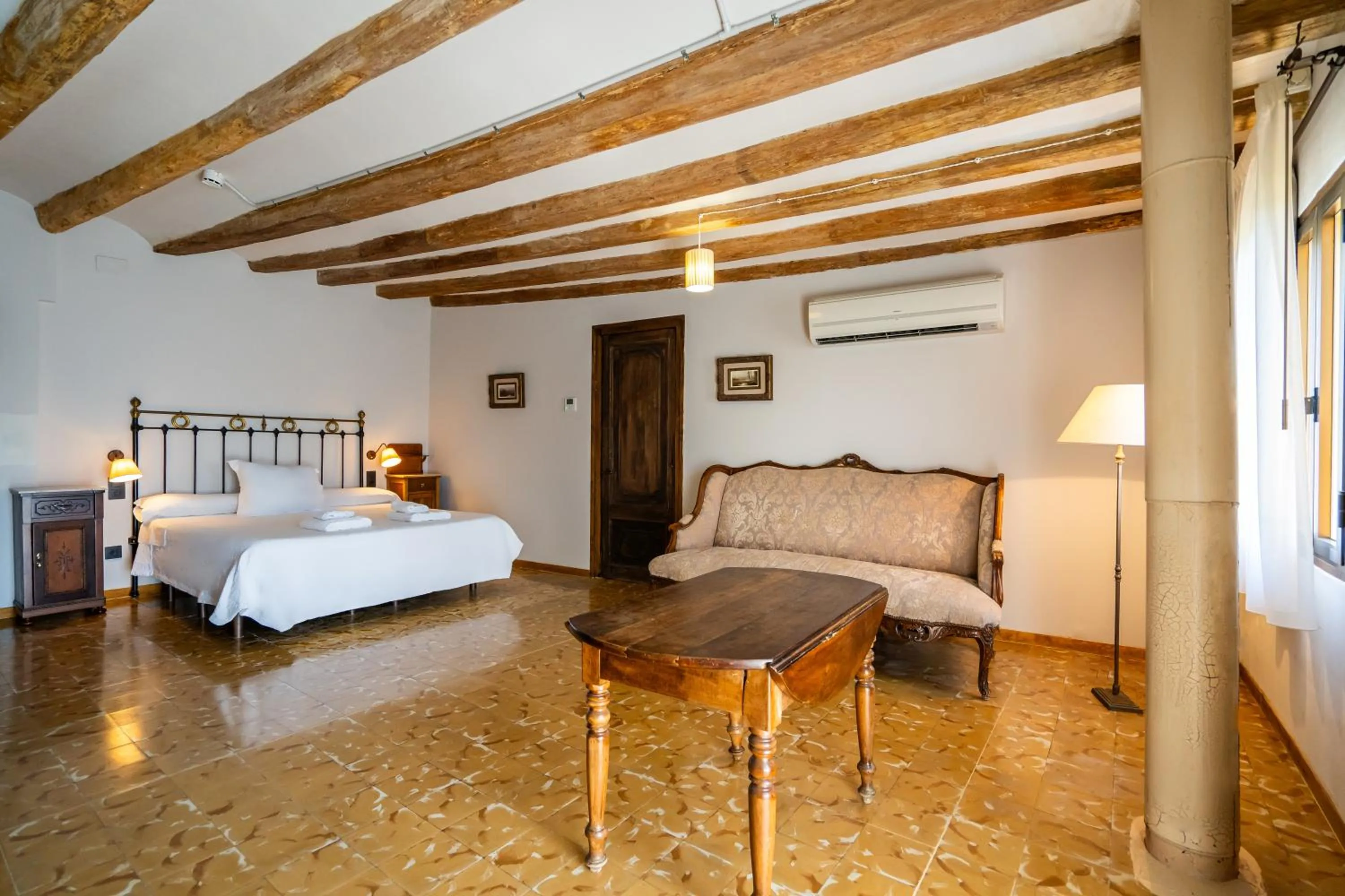 Bed in Lo Palauet de la Muralla