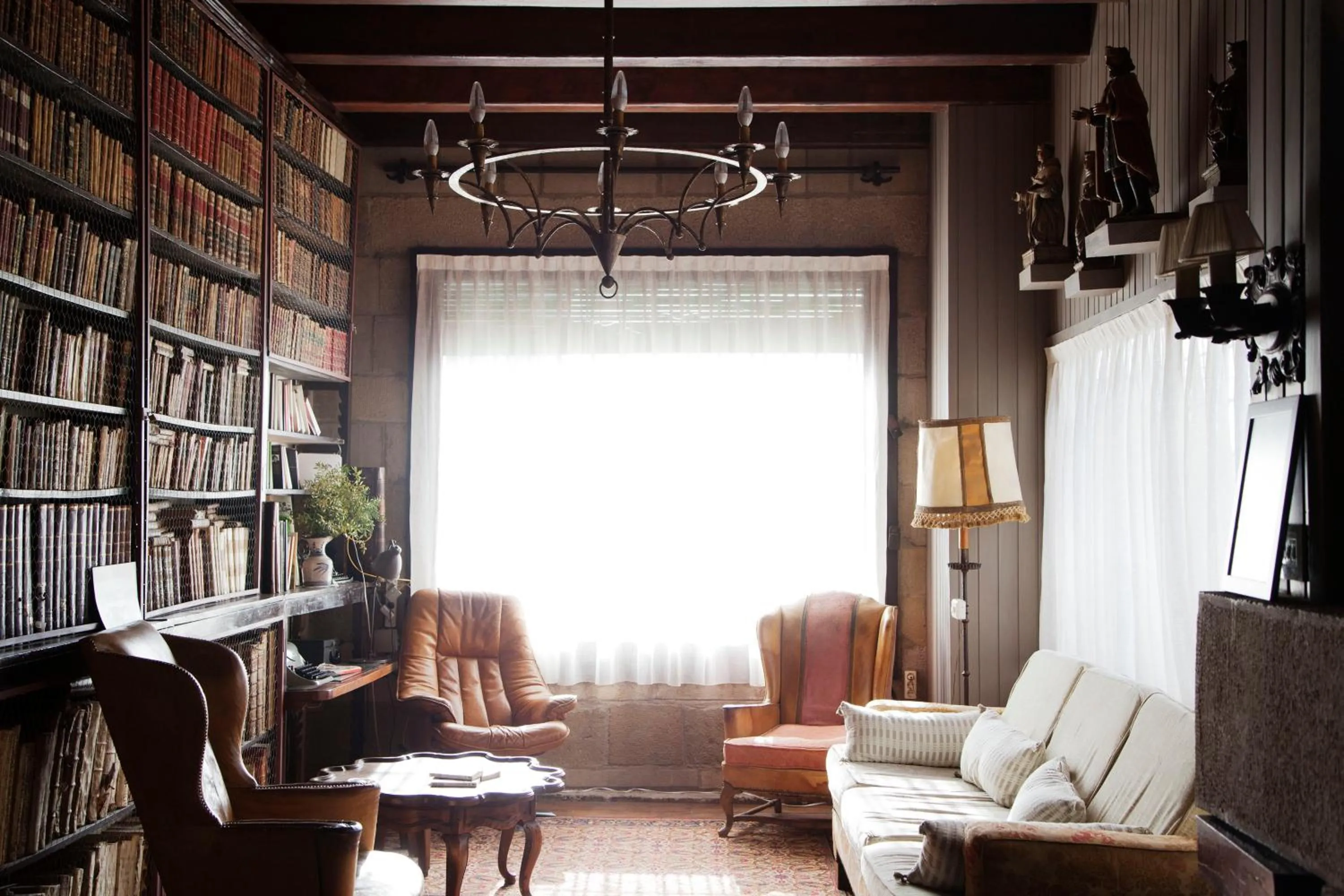 Library in Lo Palauet de la Muralla