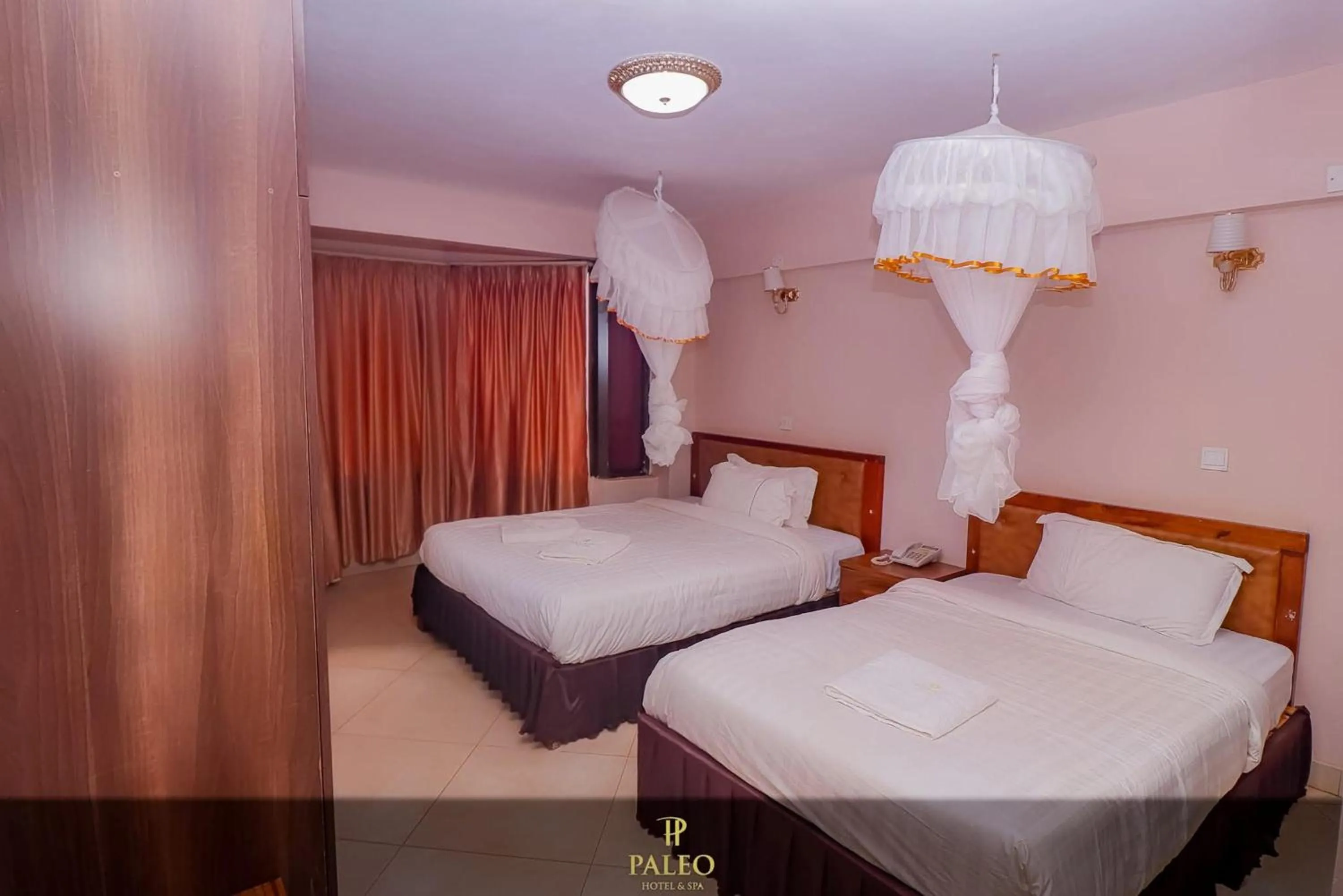 Bed in Paleo Hotel and Spa, Thika