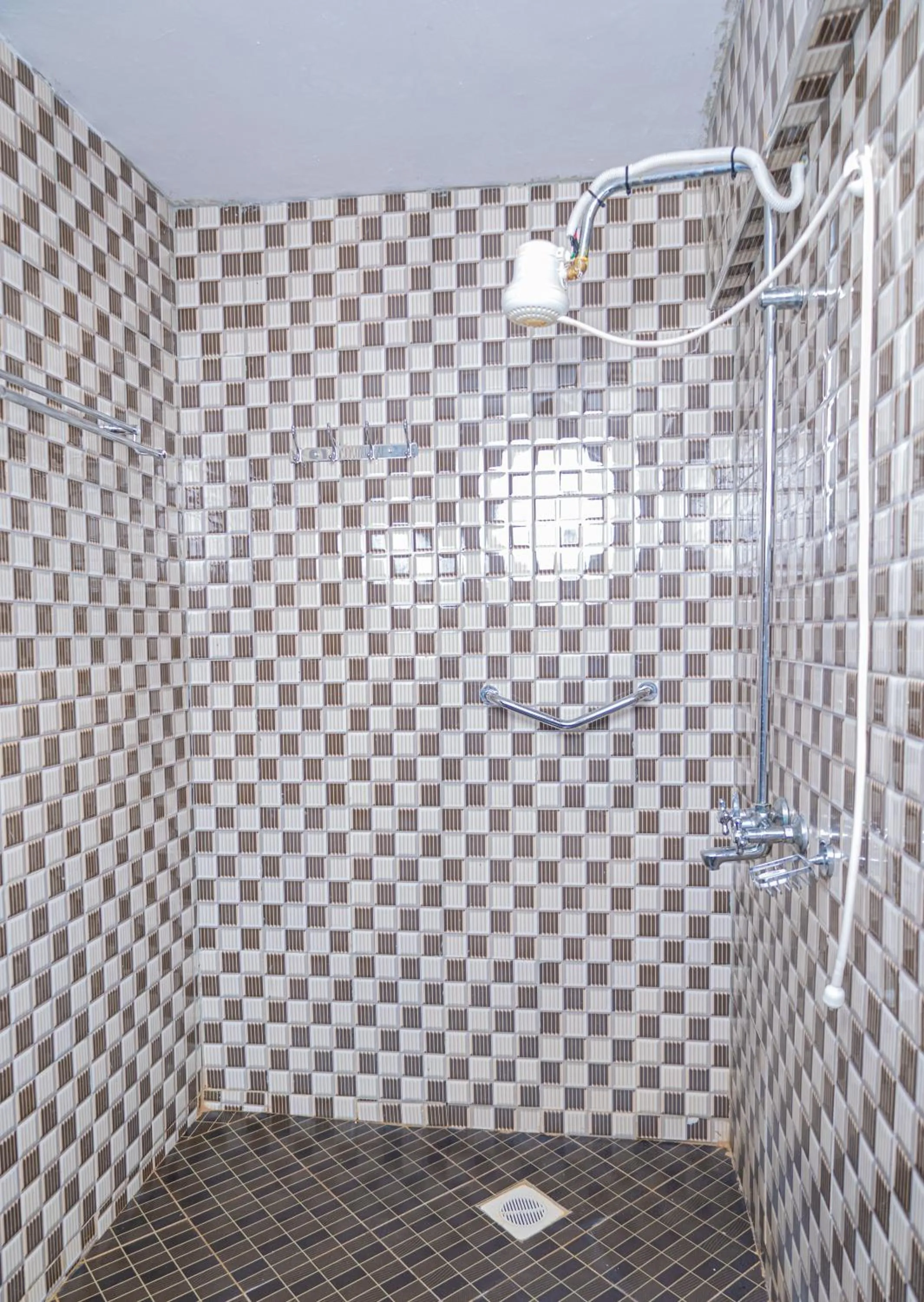 Bathroom in Paleo Hotel and Spa, Thika