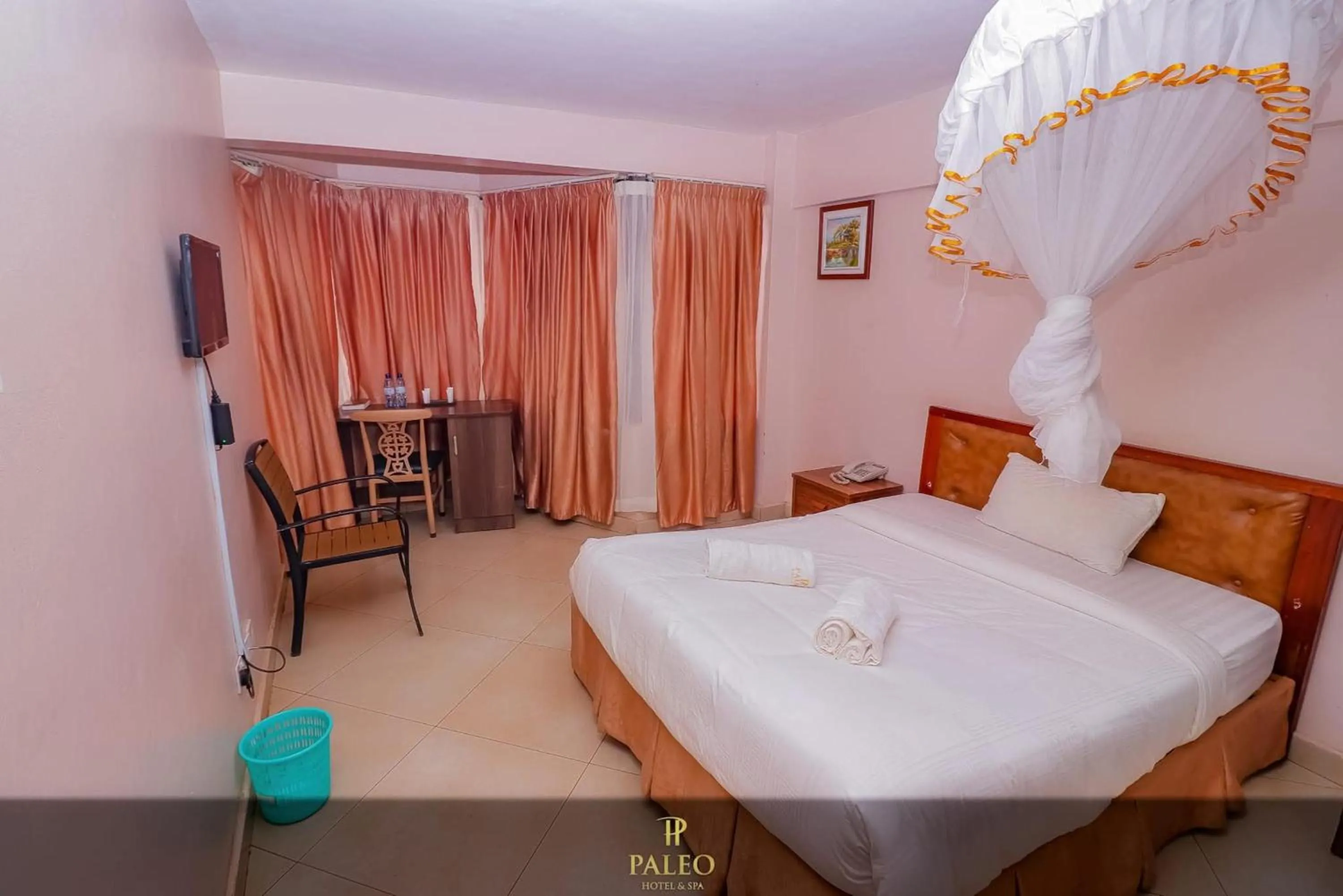 Bed in Paleo Hotel and Spa, Thika