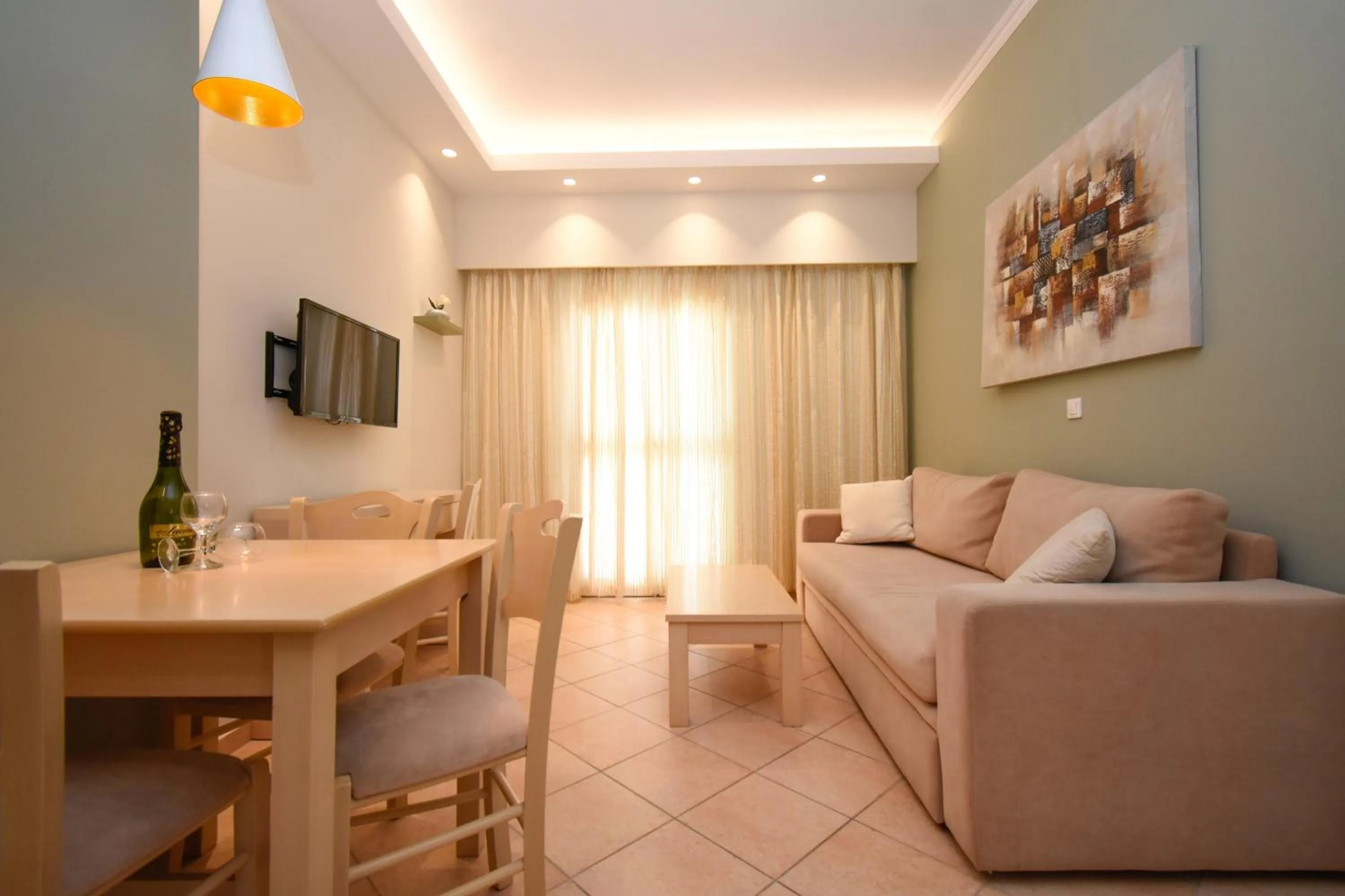 Seating area in Elena Village Hotel & Suites