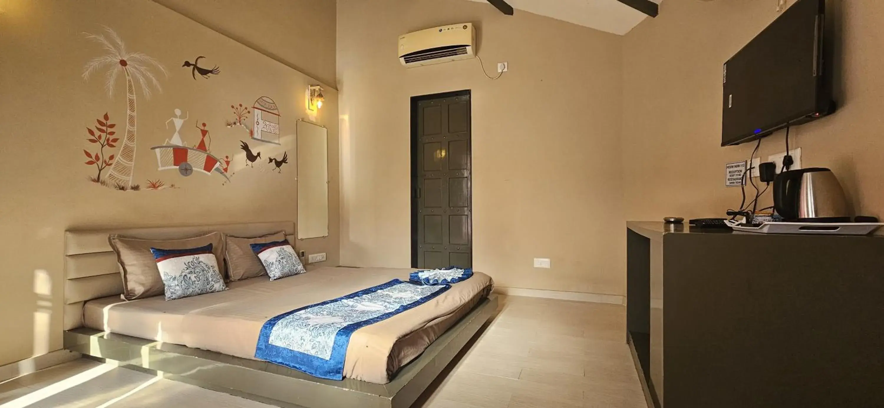 Bed in The Village Resort Bed in The Village Resort