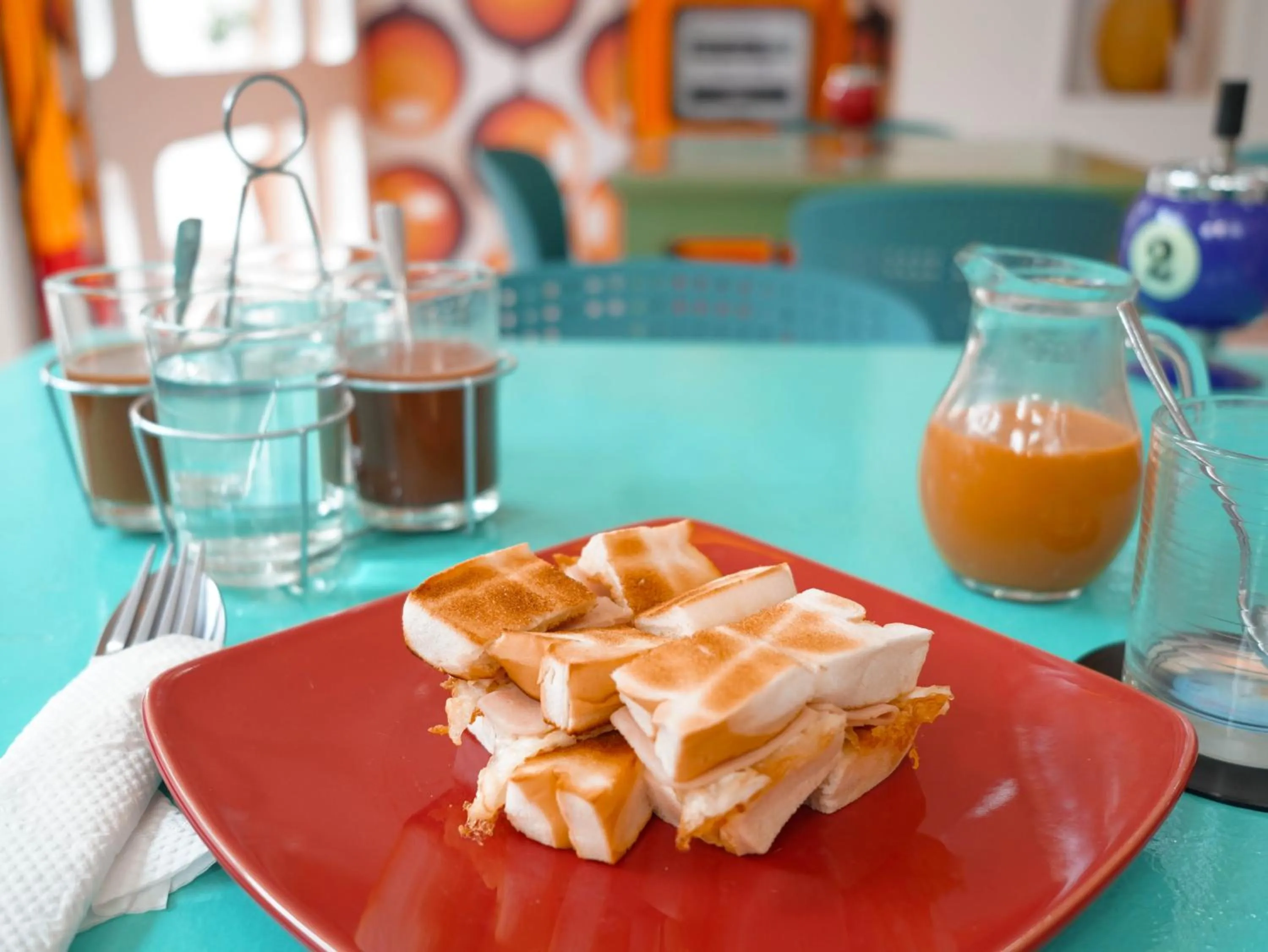 Food in RoomQuest Hotel Pratunam