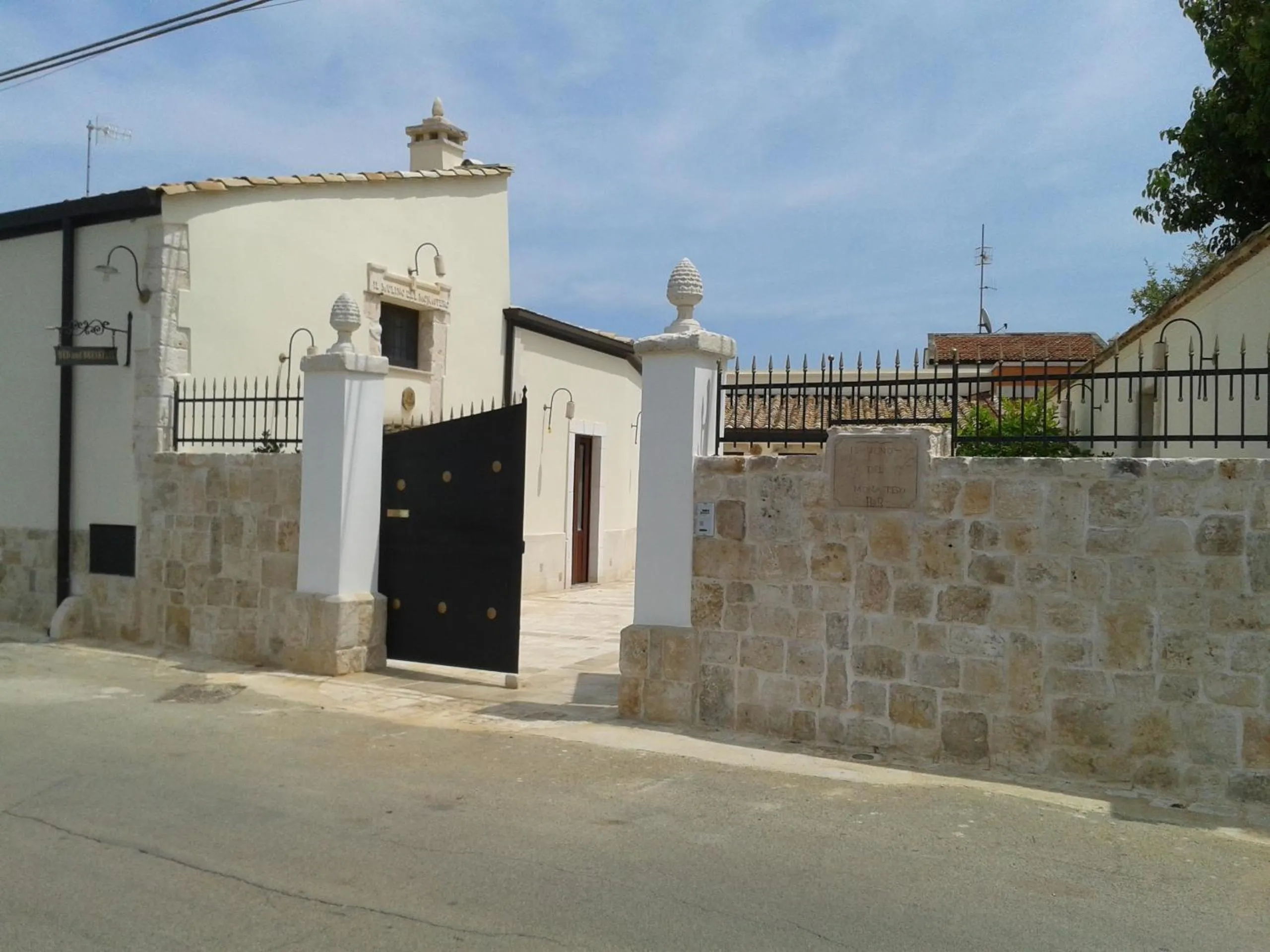 Property building in B&B Il Mulino del Monastero