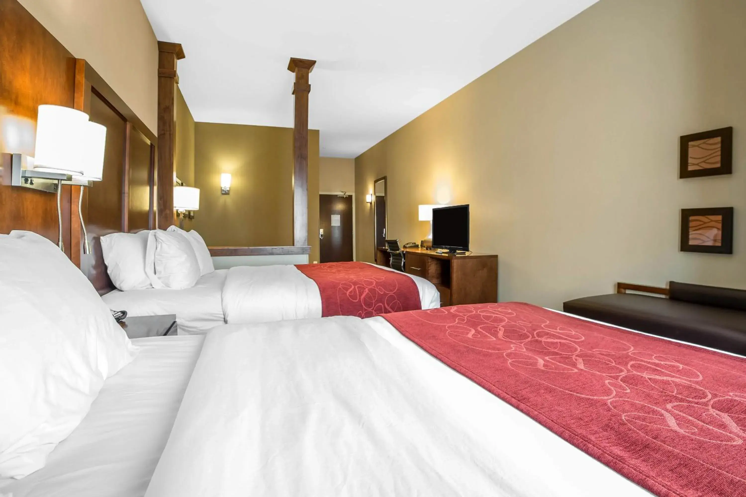 Bedroom, Bed in Comfort Suites Moab near Arches National Park Bedroom, Bed in Comfort Suites Moab near Arches National Park