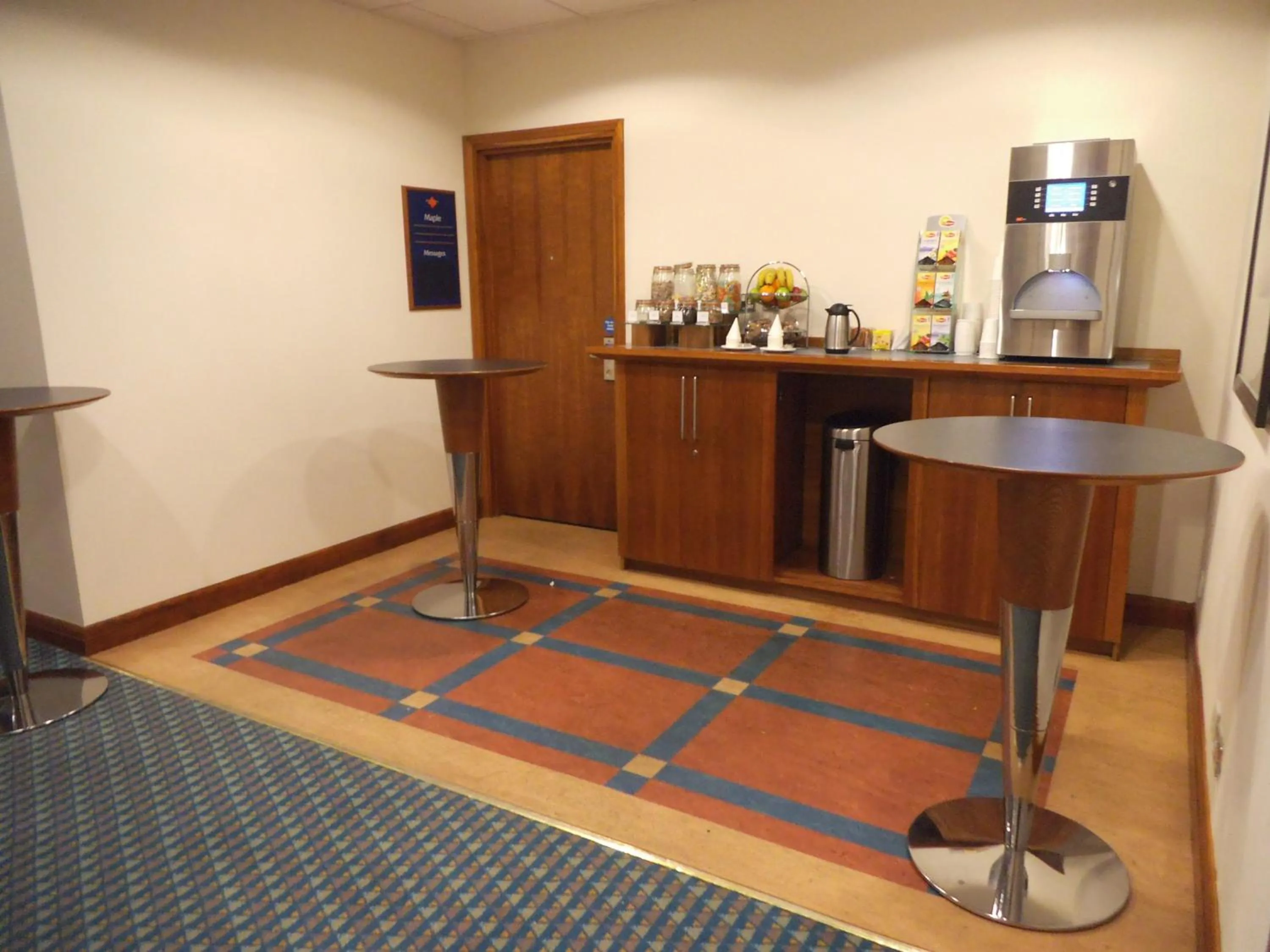 Business facilities in Airport Inn Gatwick