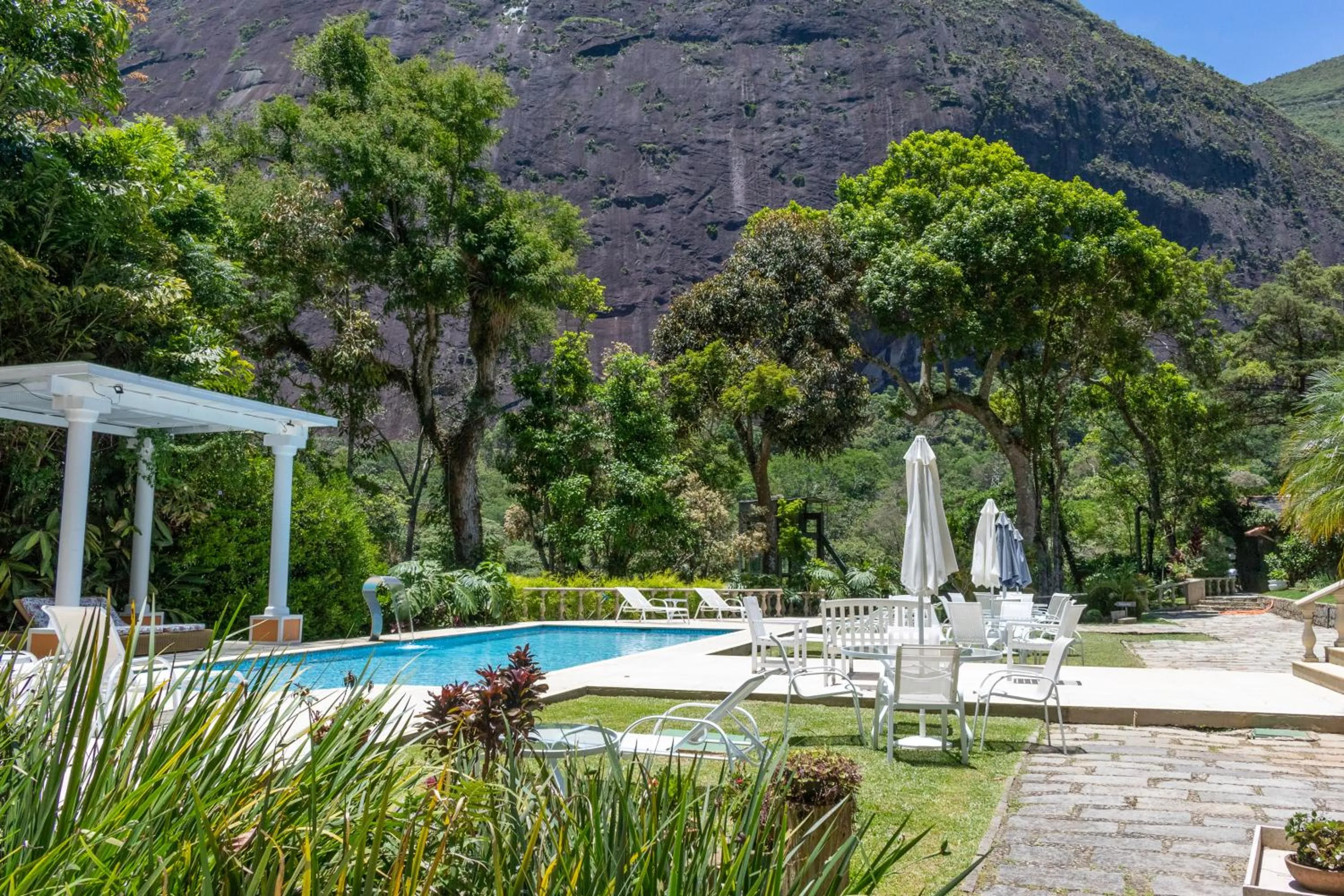 Pool view in Locanda della Mimosa