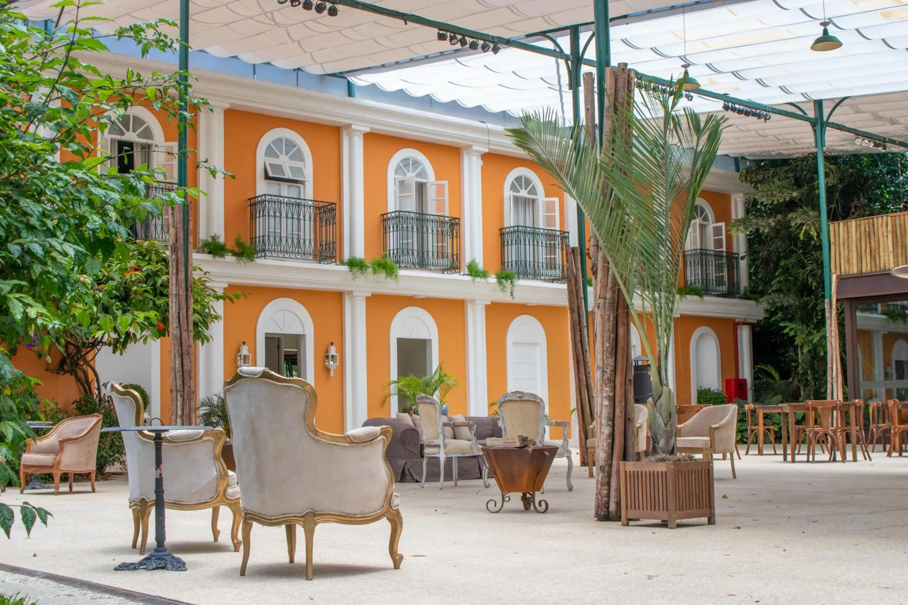 Decorative detail in Locanda della Mimosa
