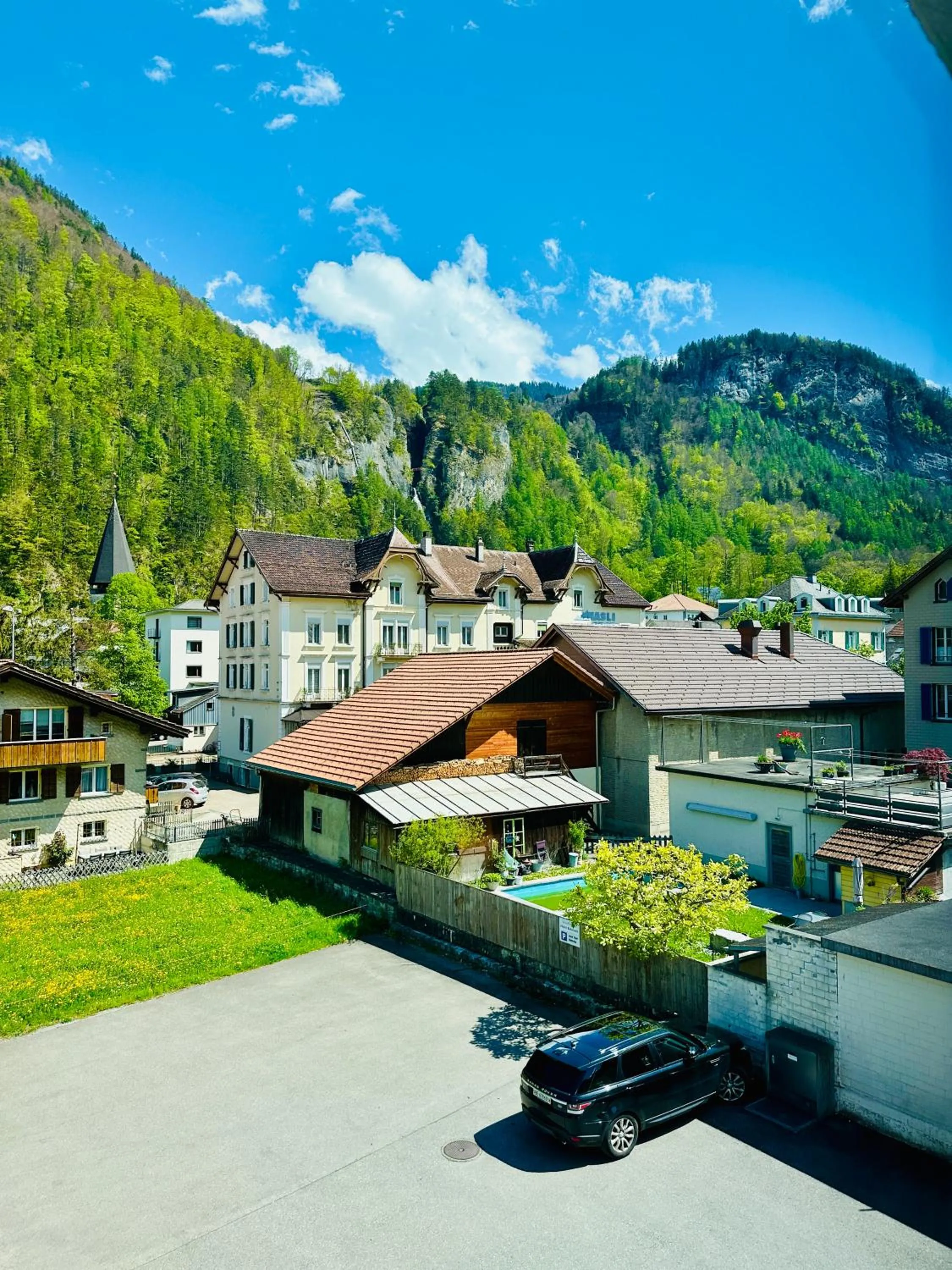Property building in Hotel Rebstock Meiringen