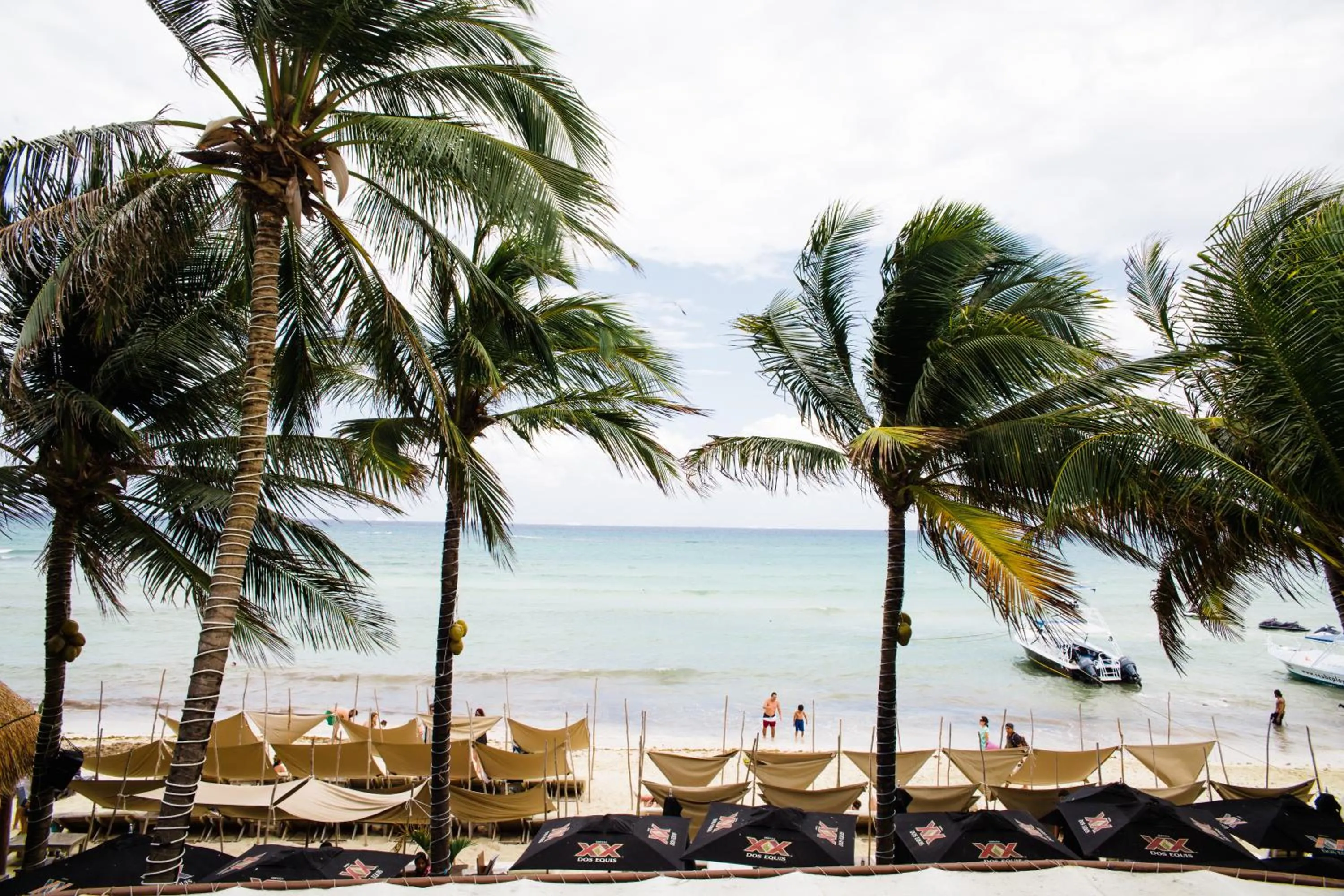 Beach in Ocean Front Corto Maltes 104 in Downtown