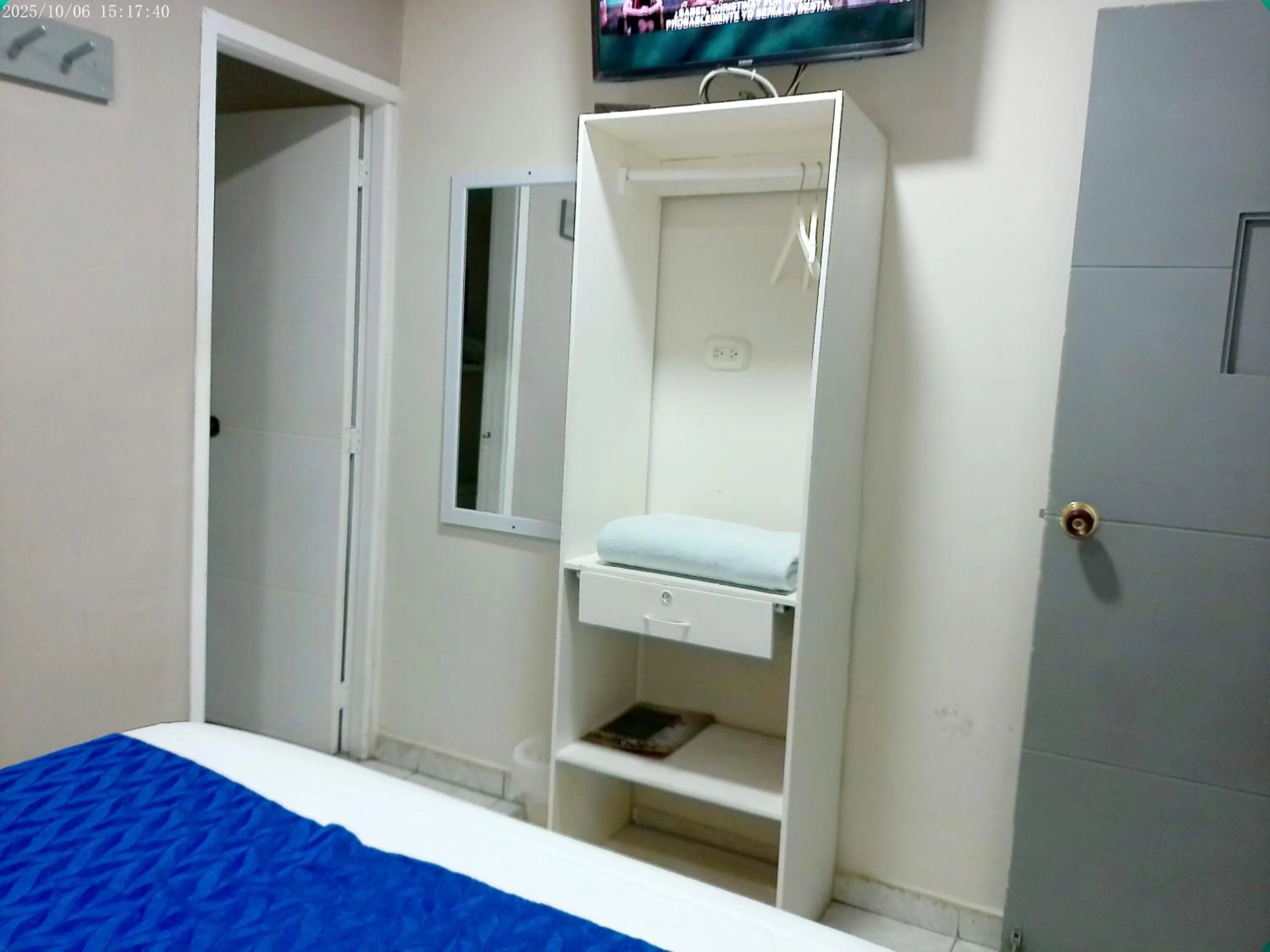 Bed in Hotel Casa Boston Inn by Finerh