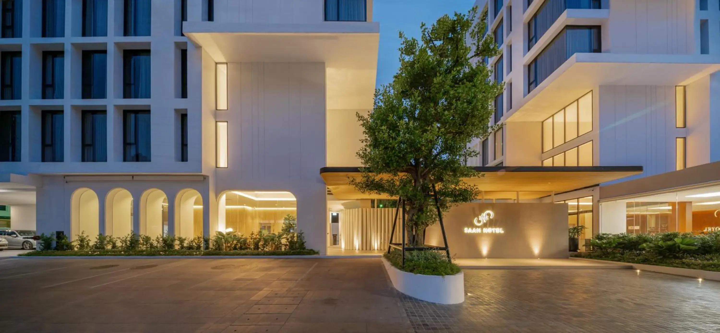 Property building in Saan Hotel Sathorn Property building in Saan Hotel Sathorn