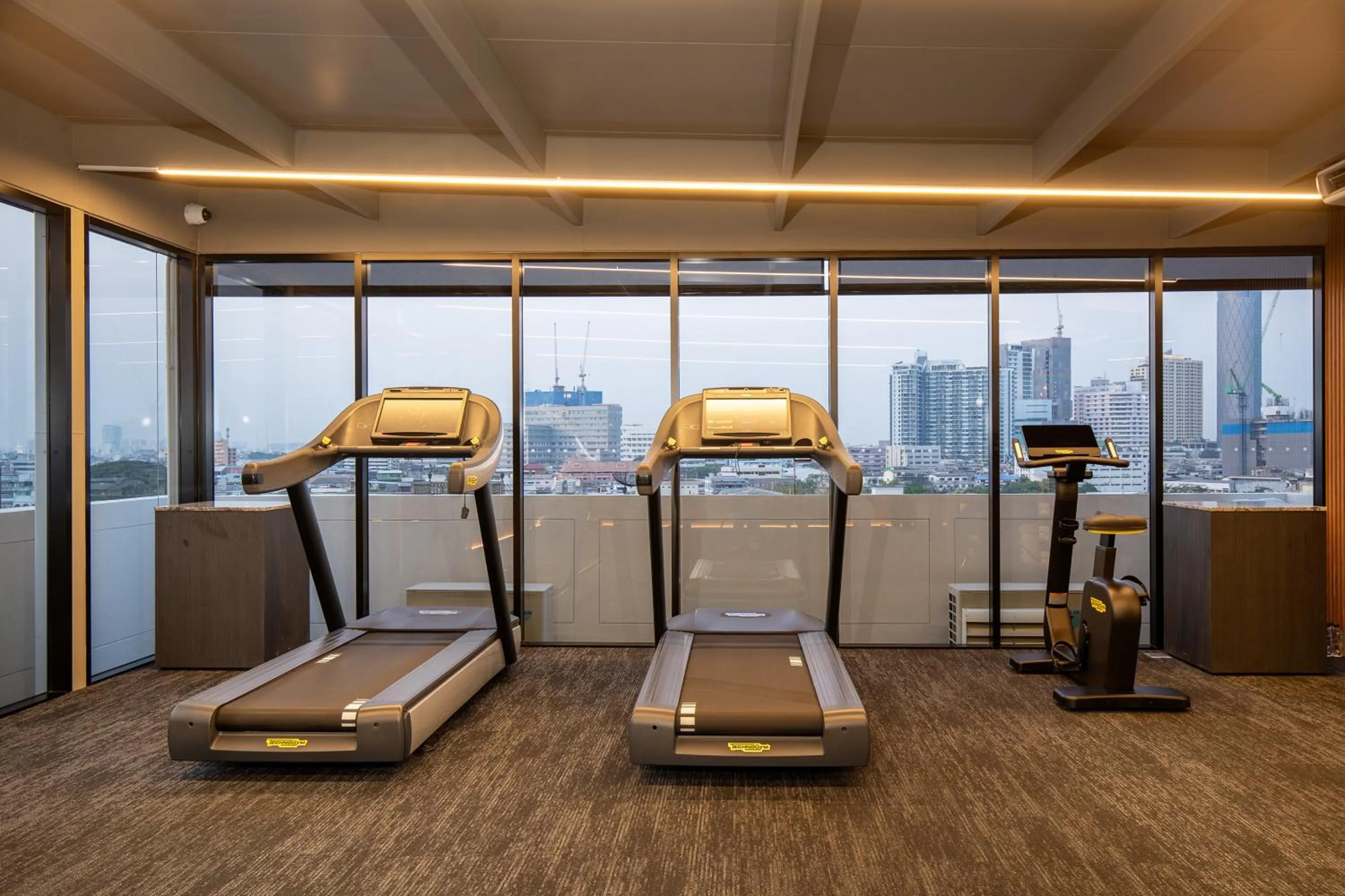 Fitness centre/facilities in Saan Hotel Sathorn