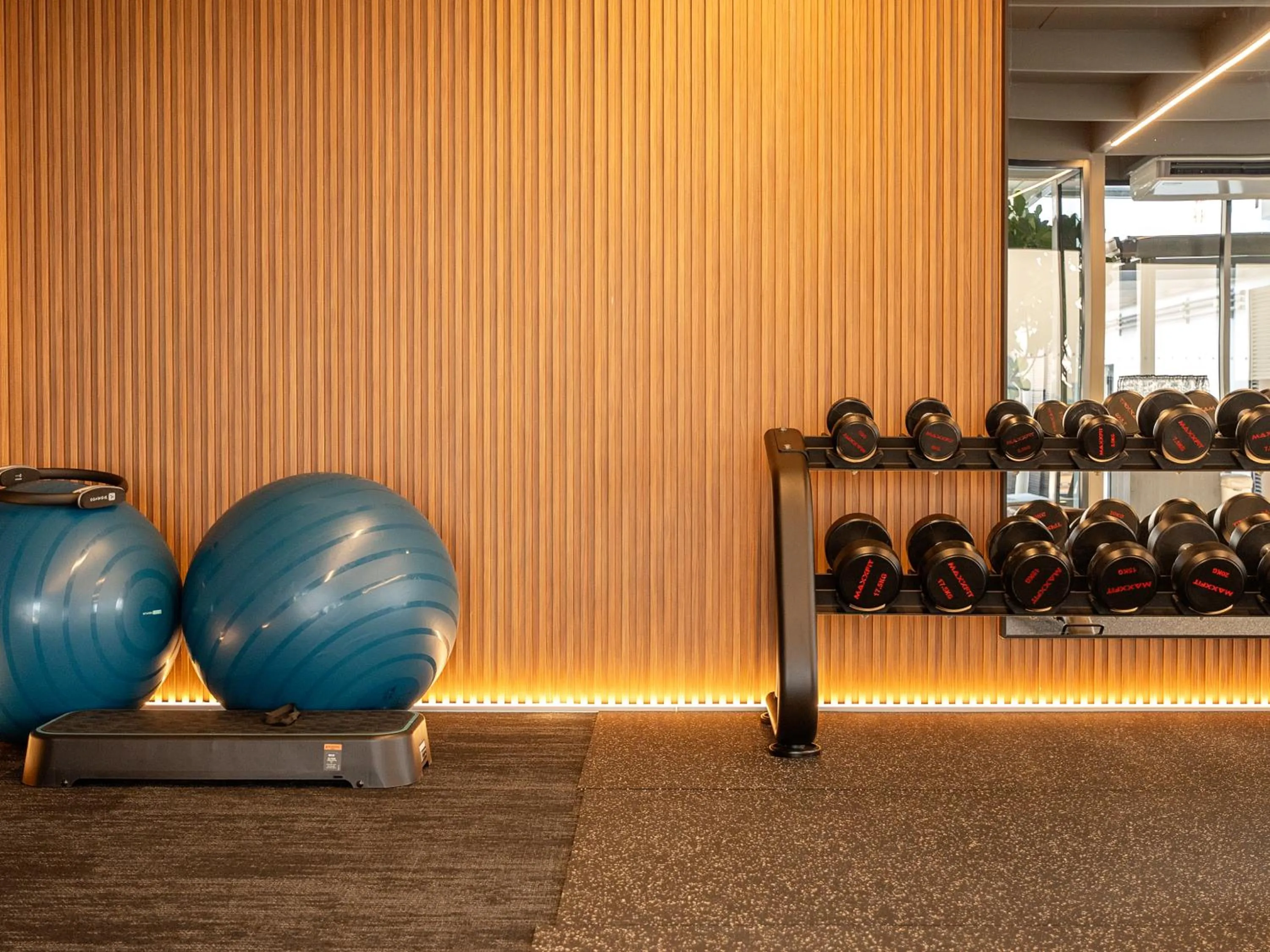Fitness centre/facilities in Saan Hotel Sathorn
