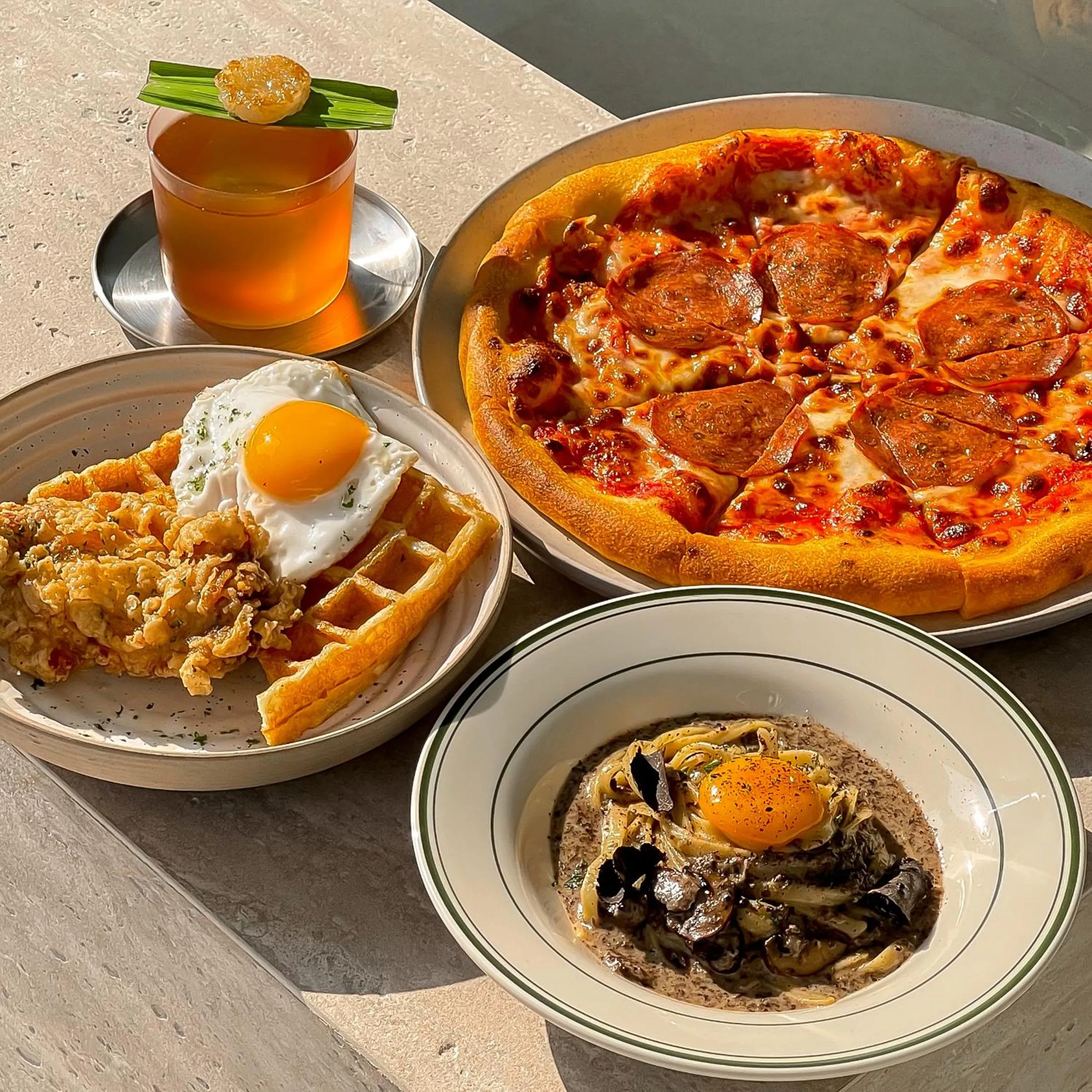 Food and drinks in Saan Hotel Sathorn