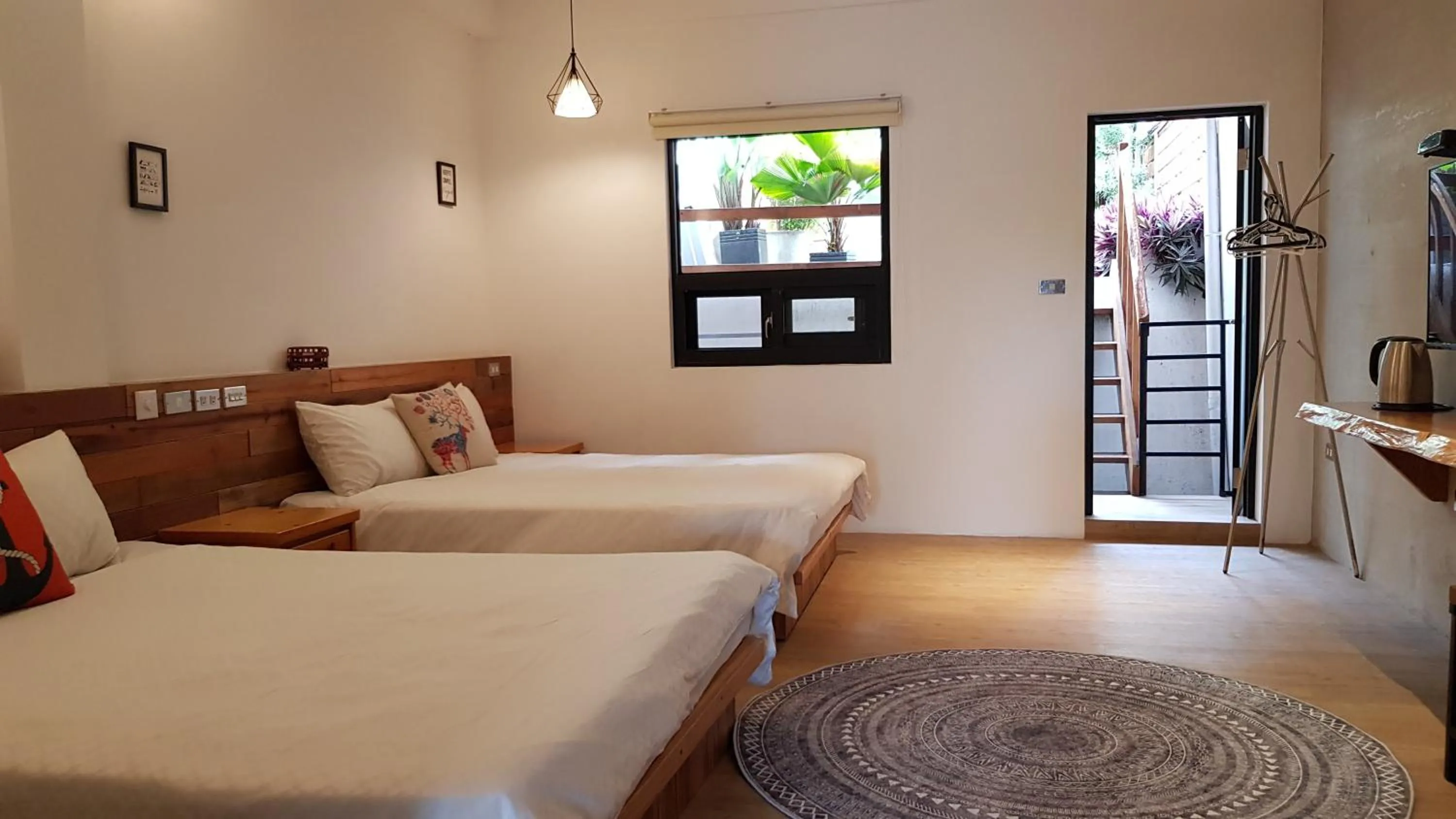 Bedroom, Bed in The Red Hotel