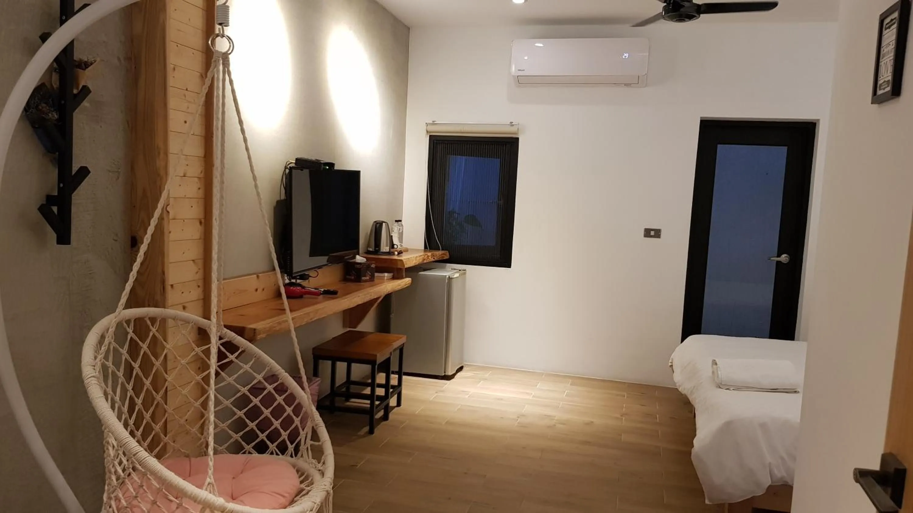 Bed in The Red Hotel