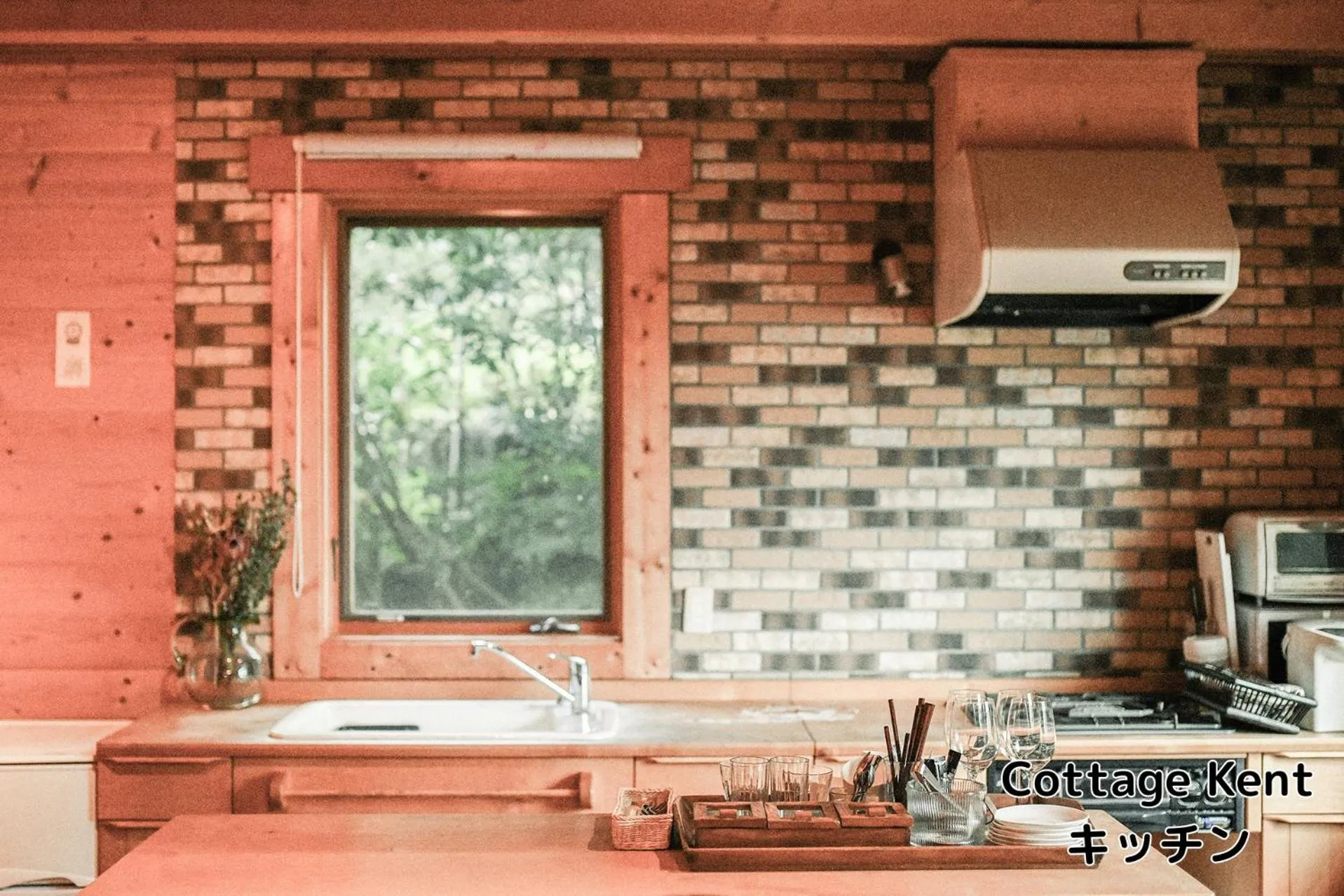kitchen in Lodge Kent & Cottage Kent