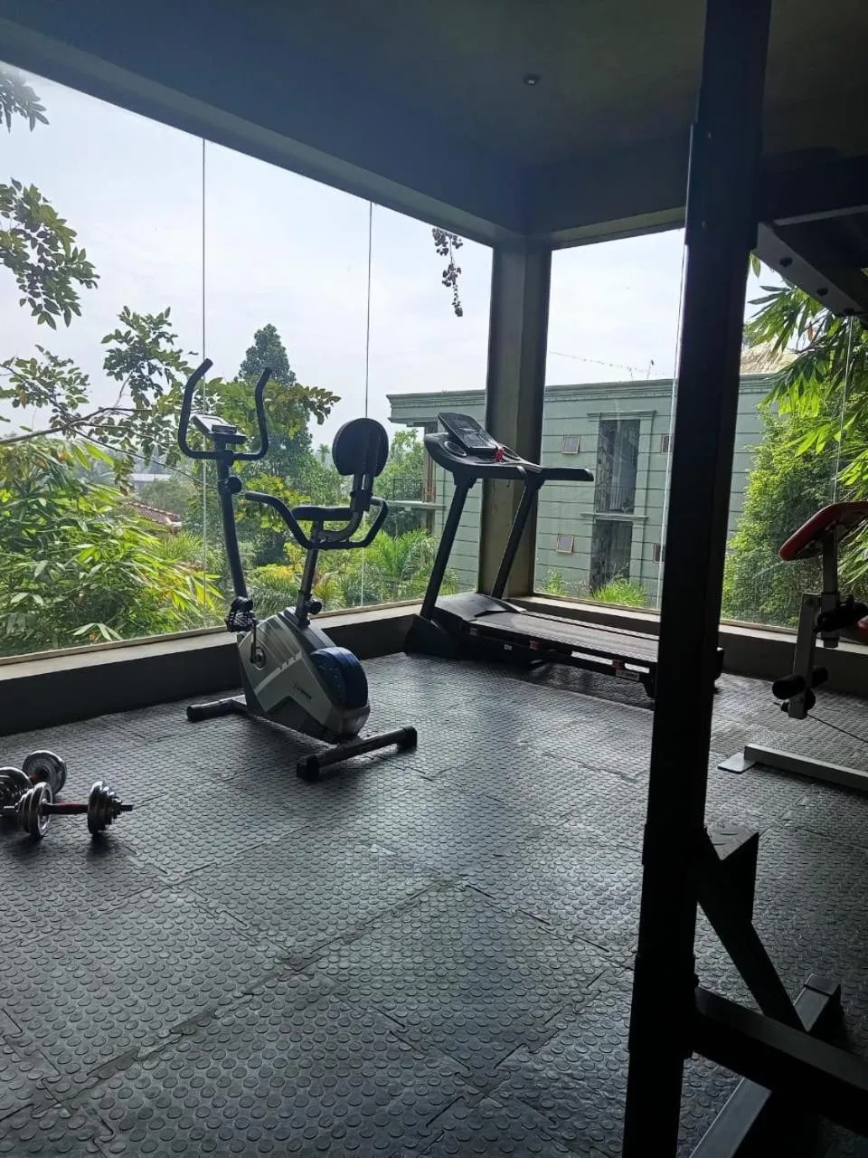 Fitness centre/facilities in Villa Rumassala Luxury Chalets Unawatuna