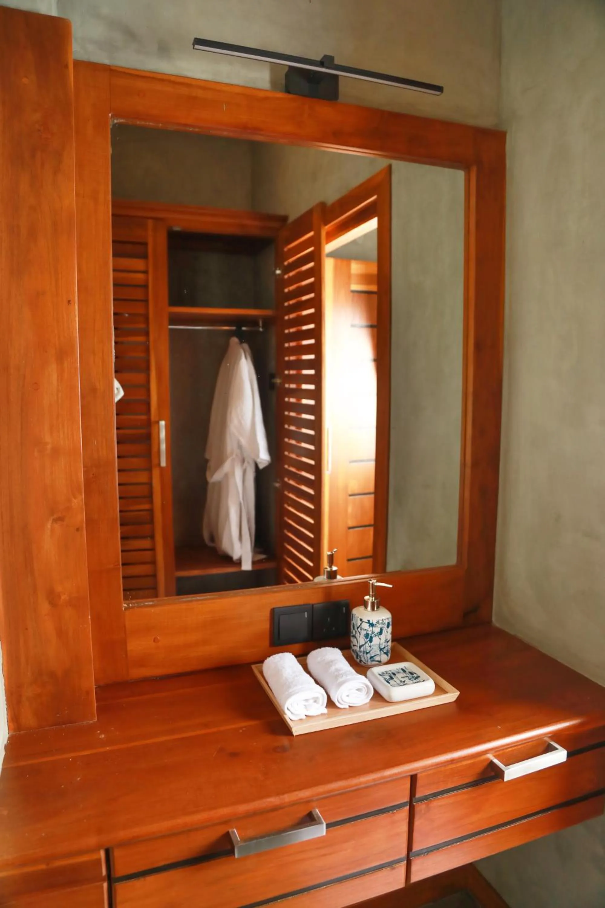 Bathroom in Villa Rumassala Luxury Chalets Unawatuna