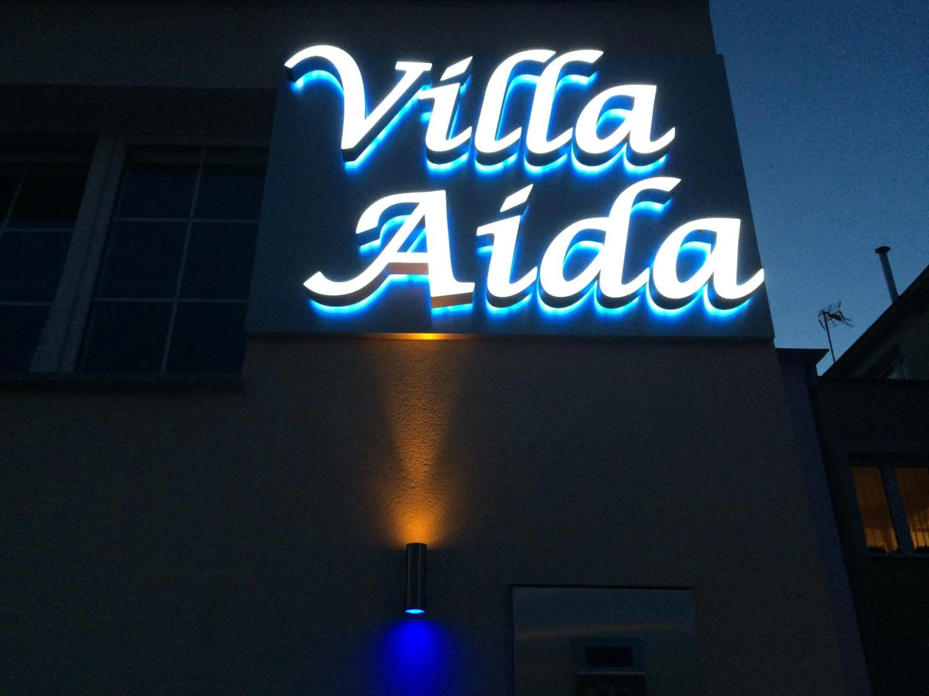 Property logo or sign in Villa Aida pokoje gościnne